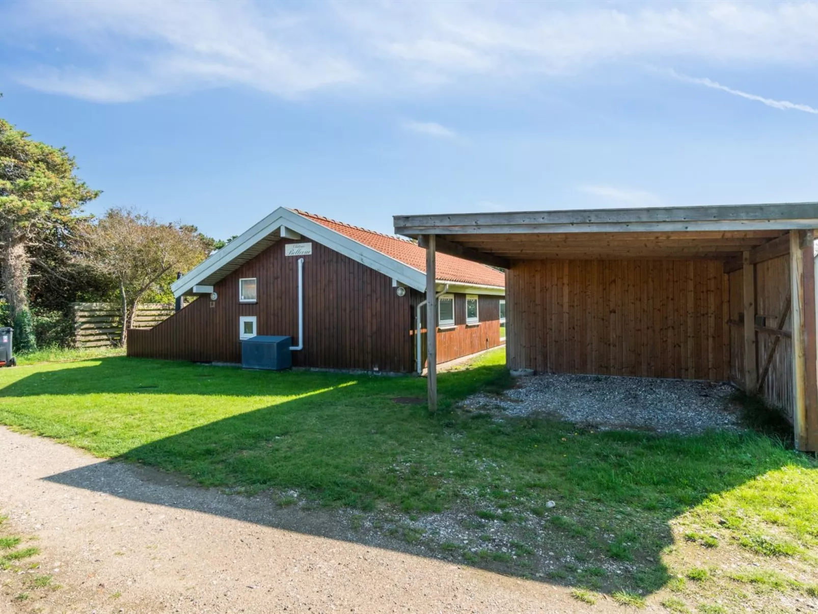 "Thrym" - 200m from the sea-Outside