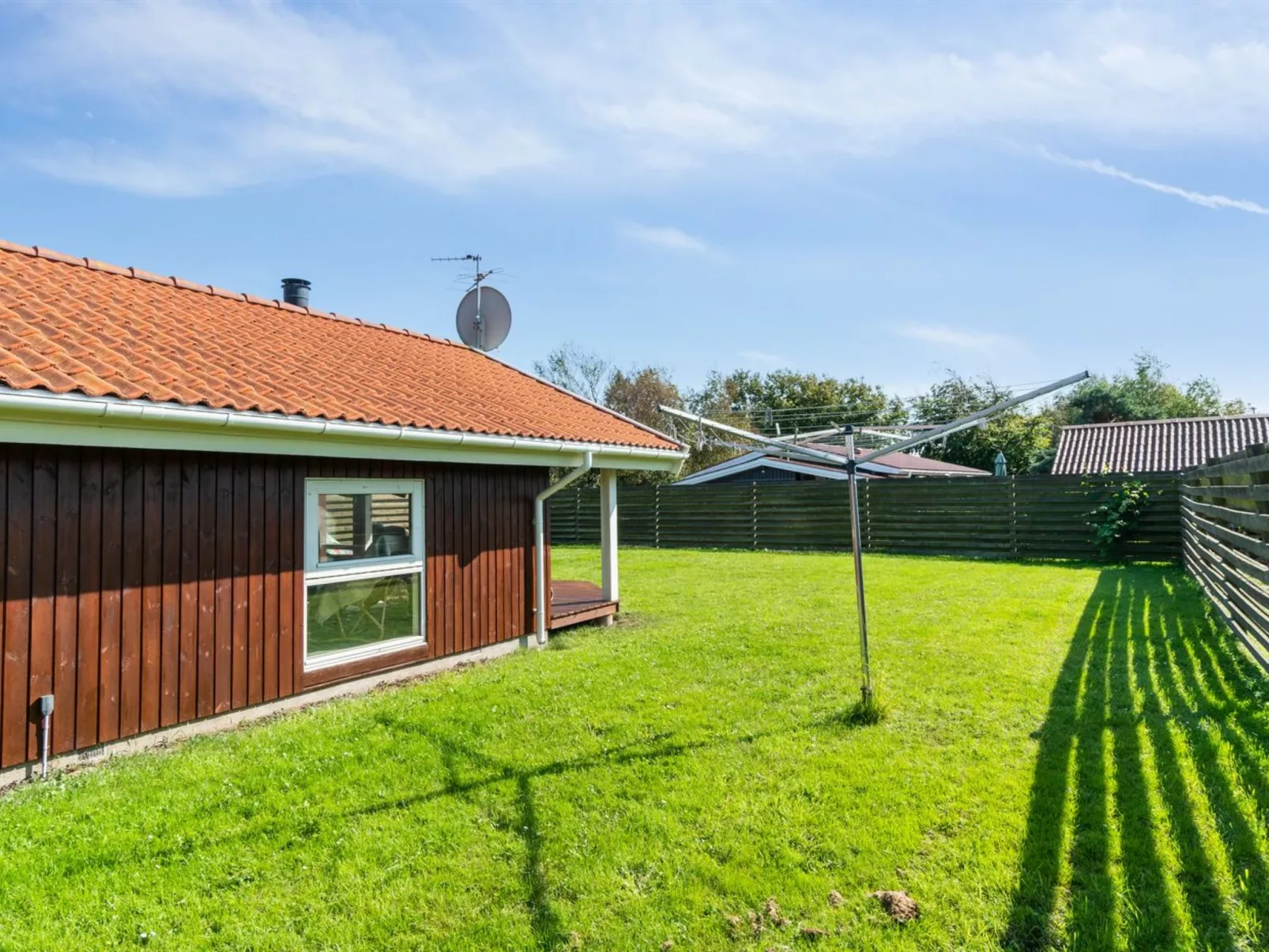 "Thrym" - 200m from the sea-Outside