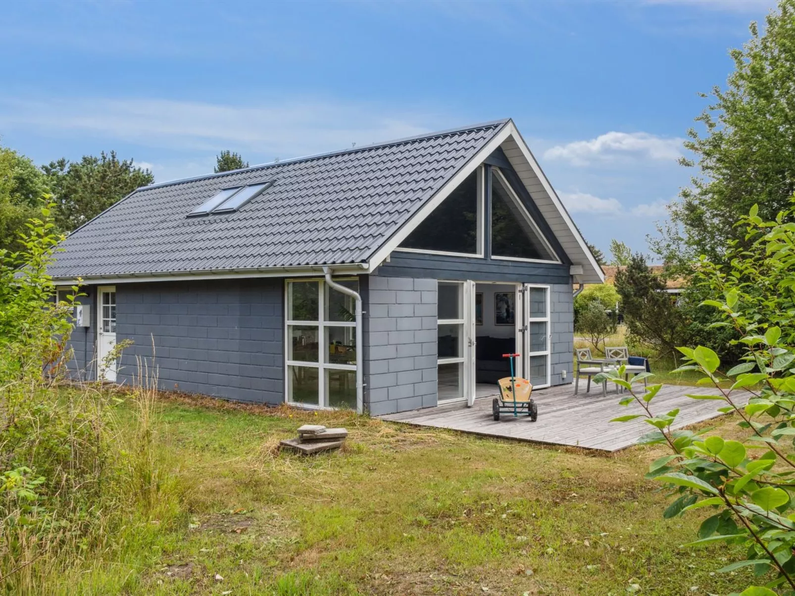 "Haghbarth" - 400m from the sea-Outside