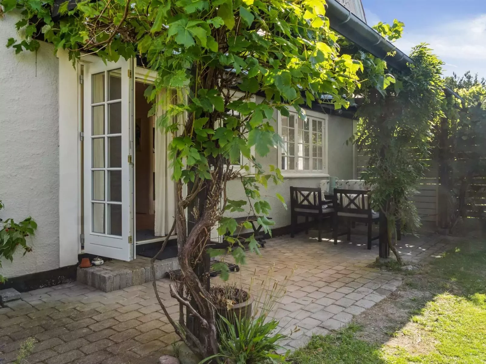 "Jaakoppi" - 275m from the sea-Outside