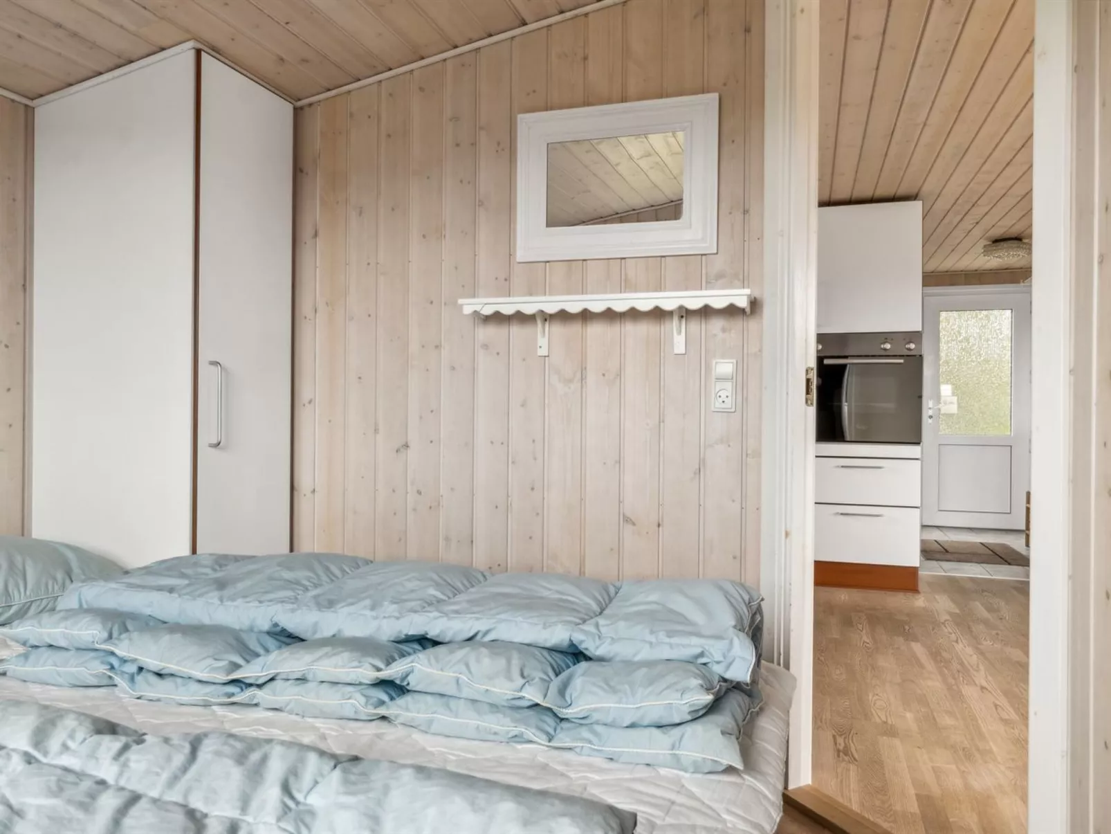 "Isabel" - 500m from the sea-Drinnen
