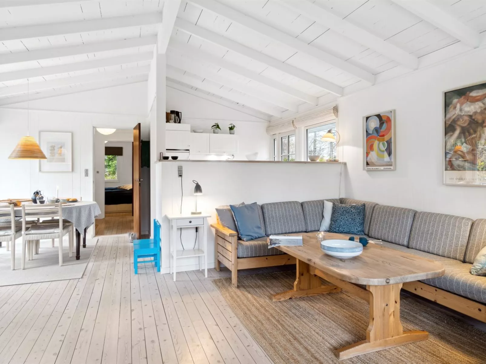 "Hovi" - 850m from the sea-Inside