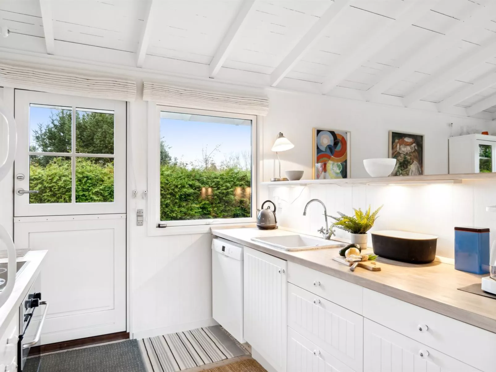 "Hovi" - 850m from the sea-Inside