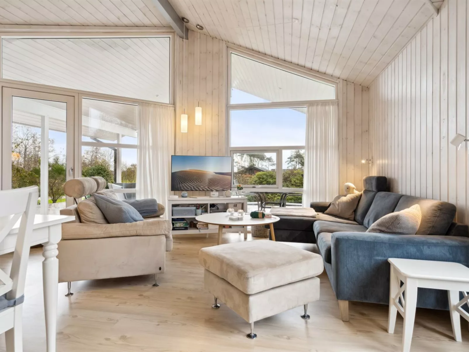 "Harald" - 300m from the sea-Dedans