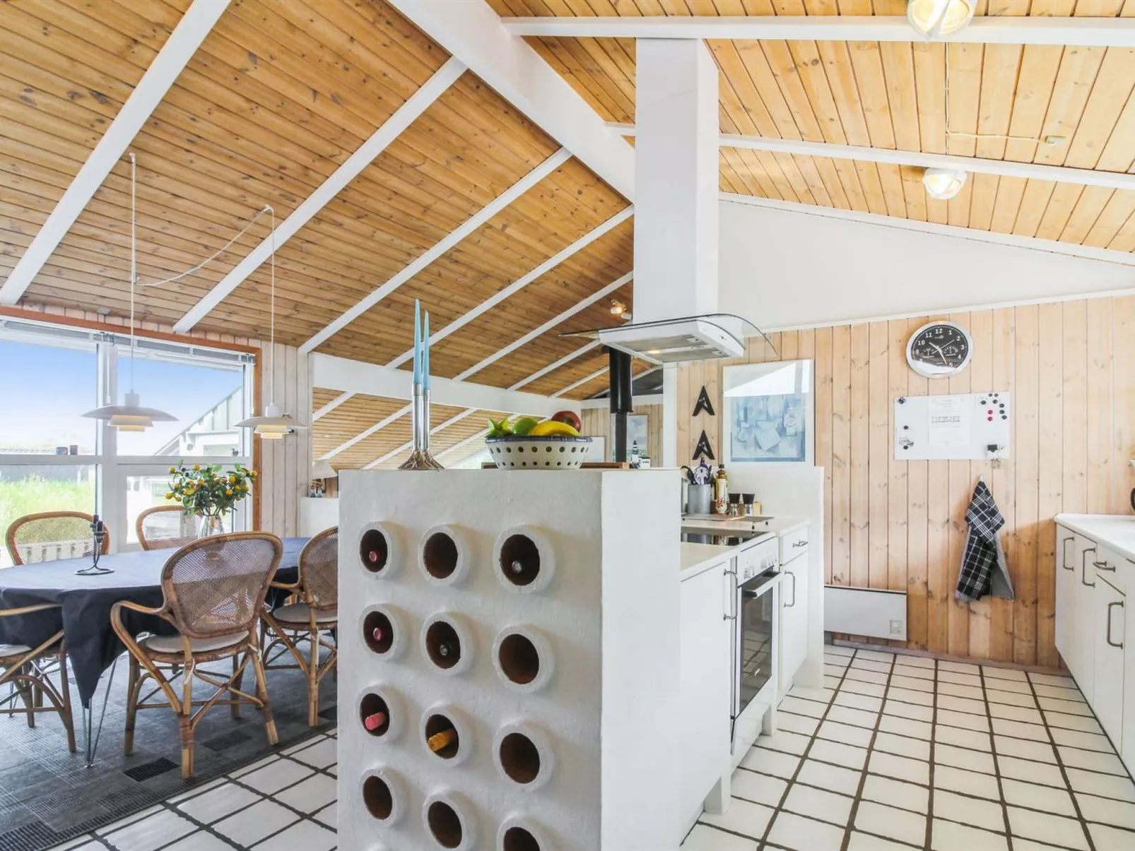 "Hrefna" - 500m from the sea-Inside