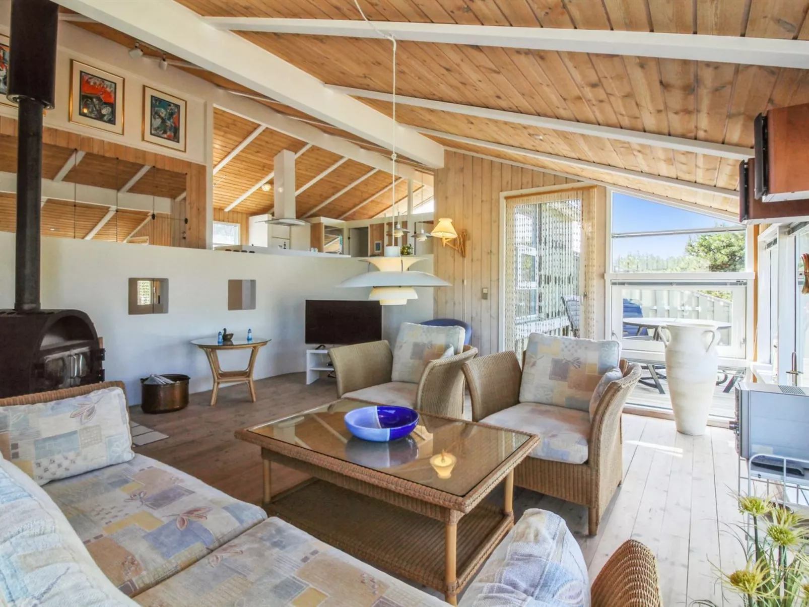"Hrefna" - 500m from the sea-Inside