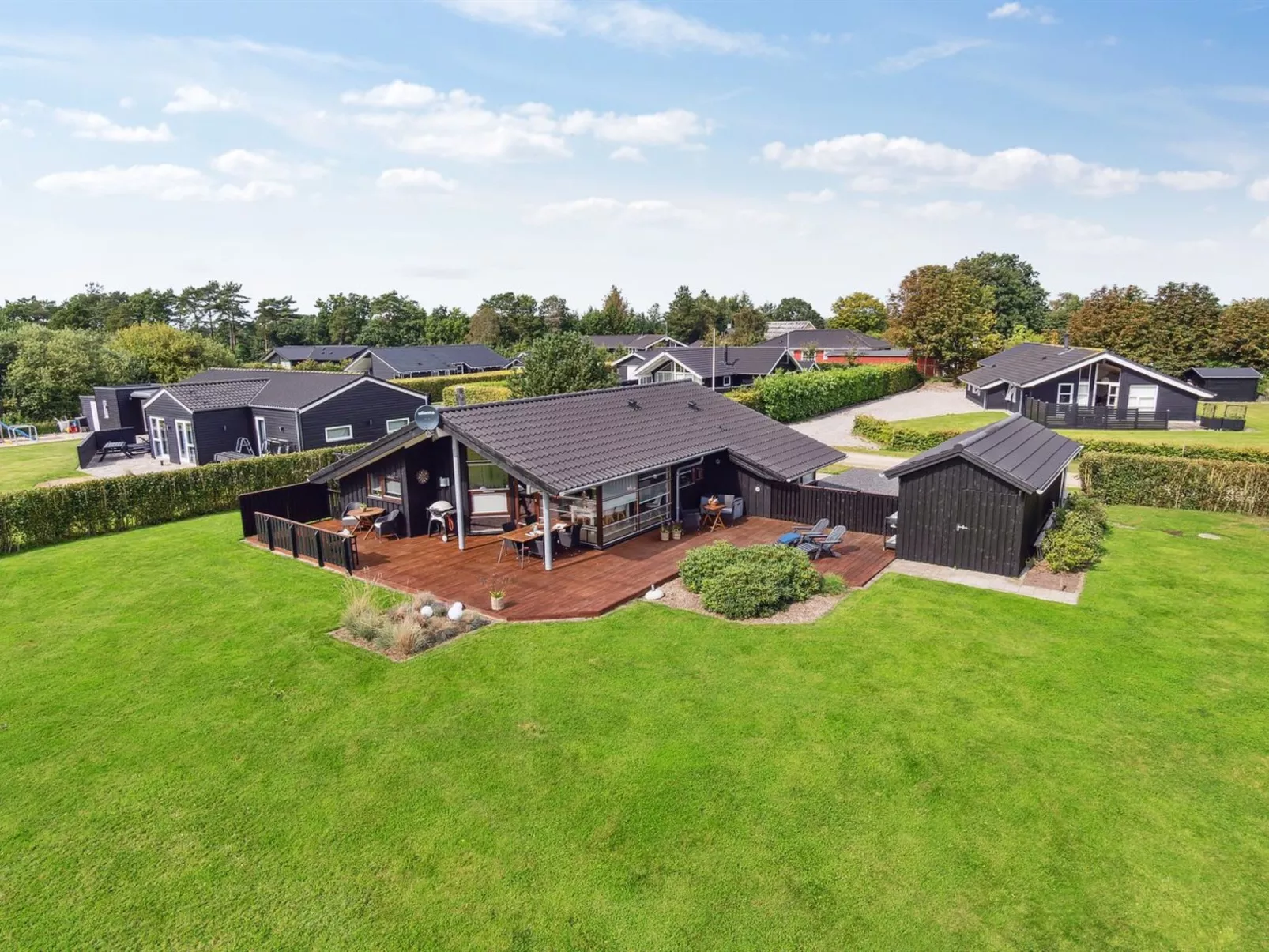 "Evald" - 400m from the sea-Draußen