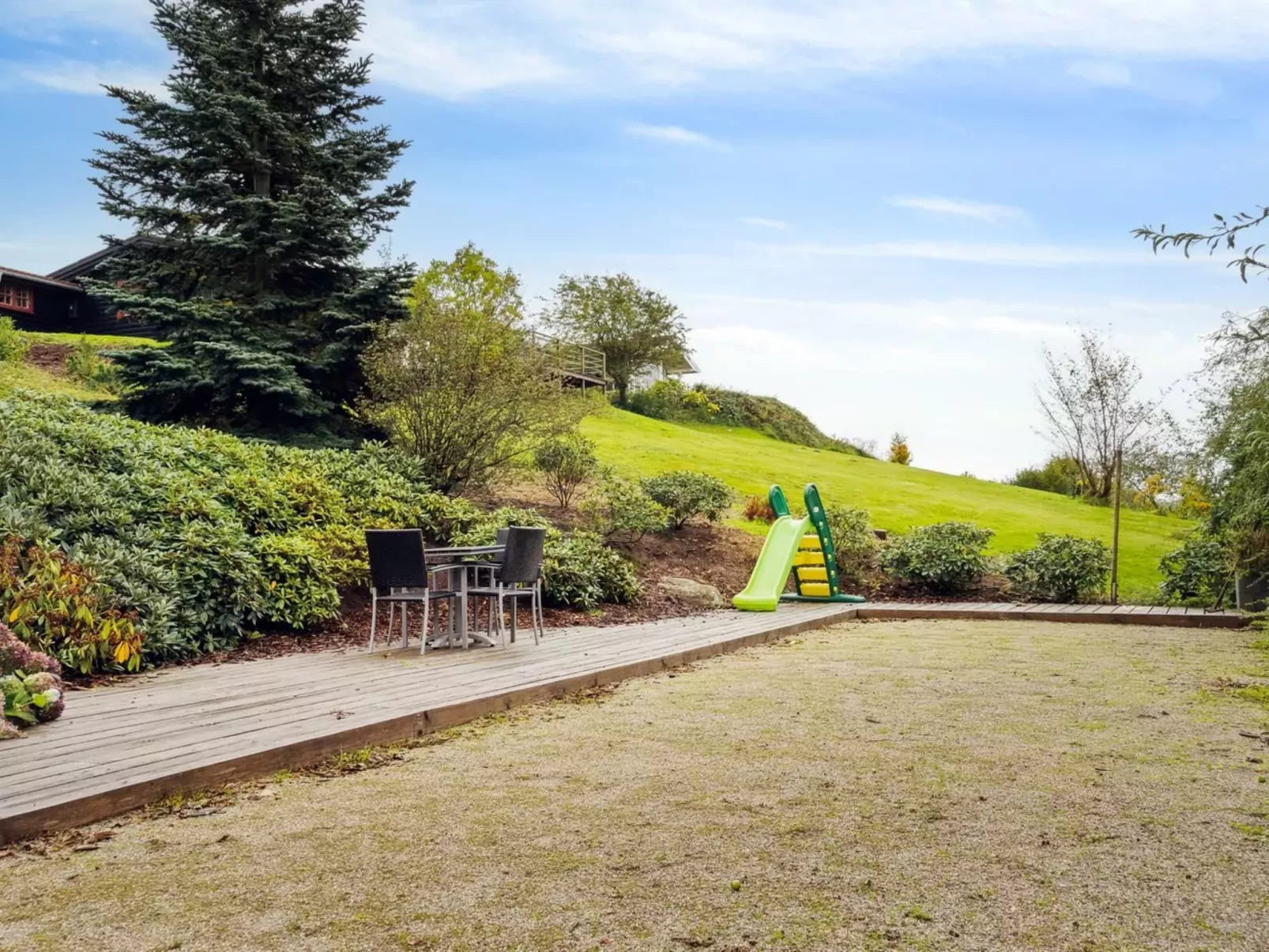 "Iarund" - 600m from the sea-Outside