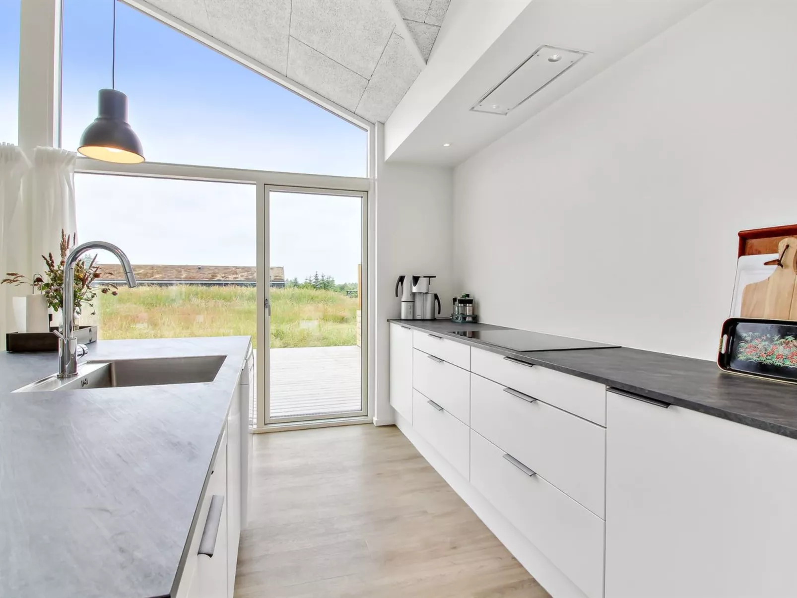 "Egil" - 1.5km from the sea-Inside