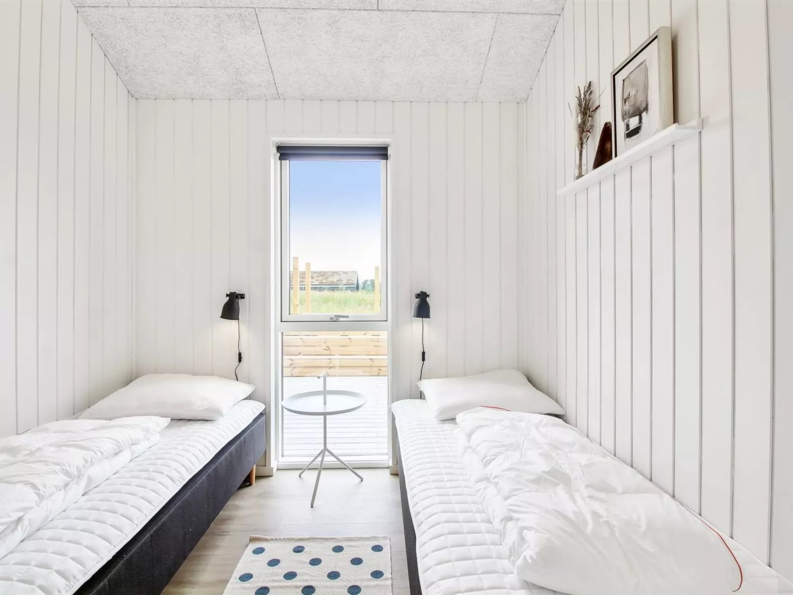 "Egil" - 1.5km from the sea-Inside