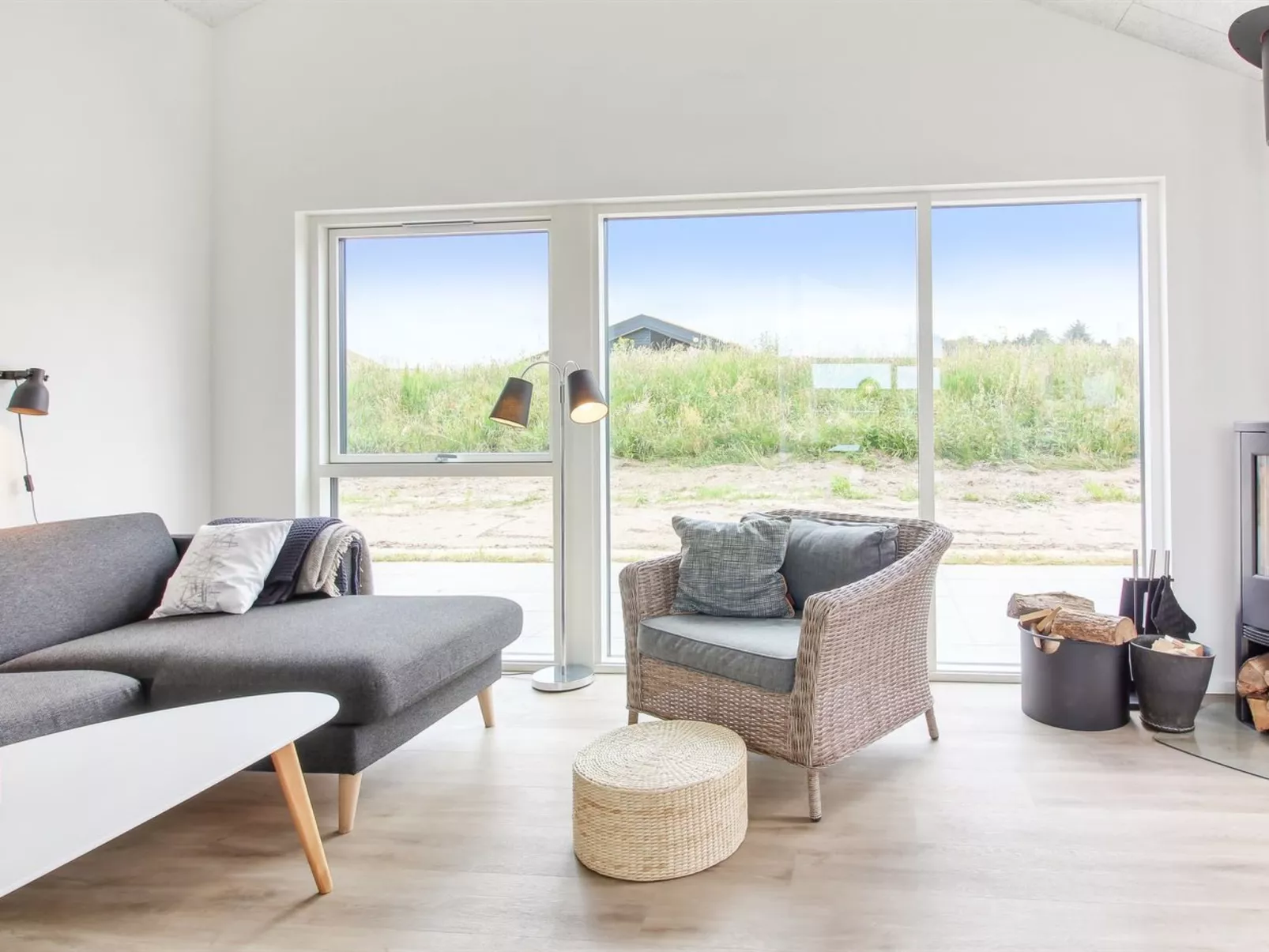 "Egil" - 1.5km from the sea-Inside