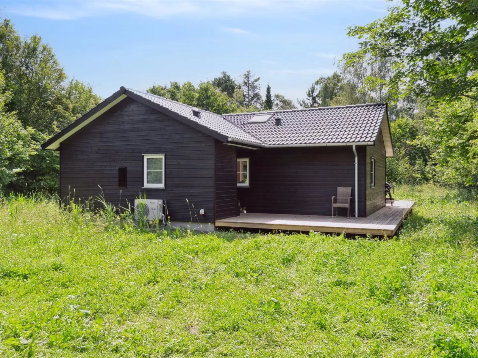 "Jonnhild" - 450m from the sea-Outside