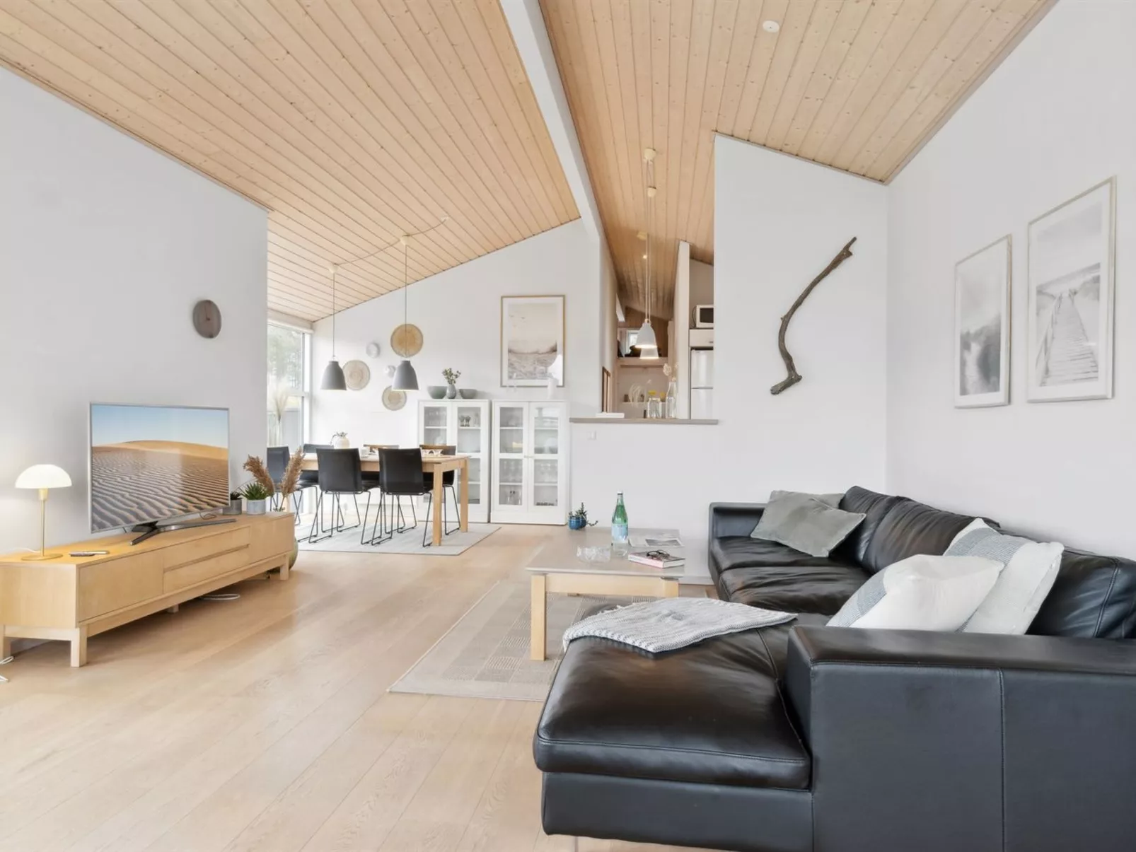 "Sazdo" - 1.1km from the sea-Inside