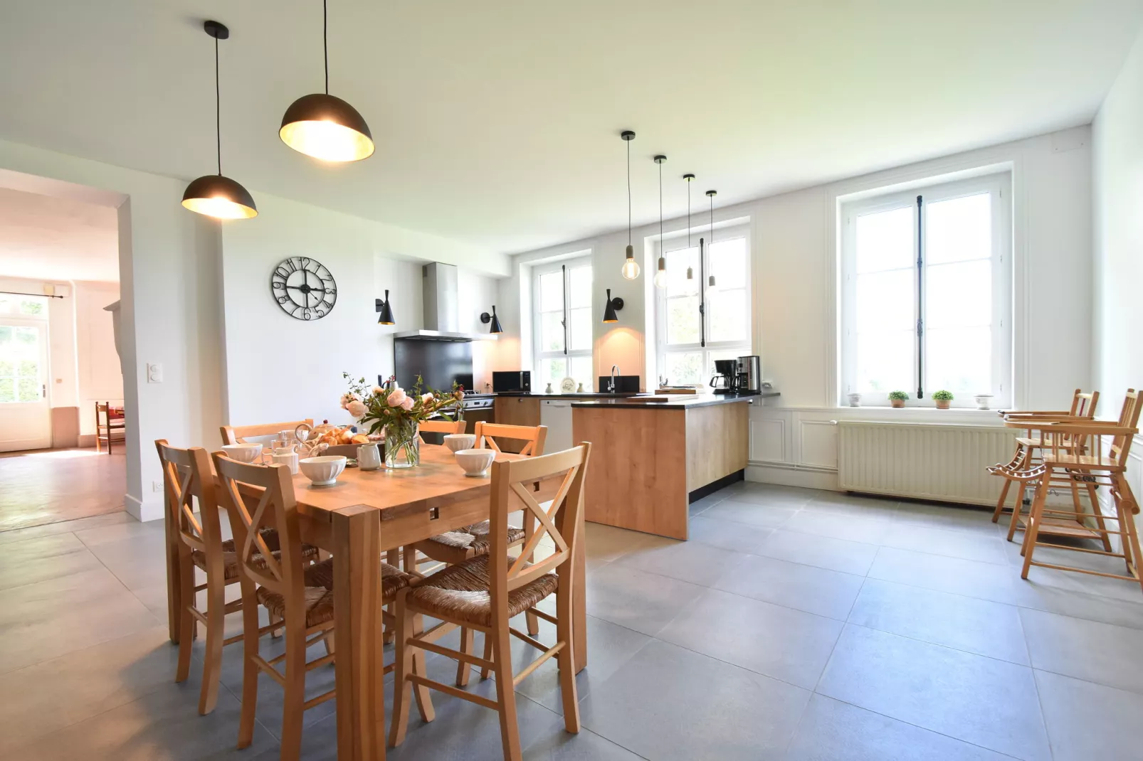 Château 19 personnes-Kitchen