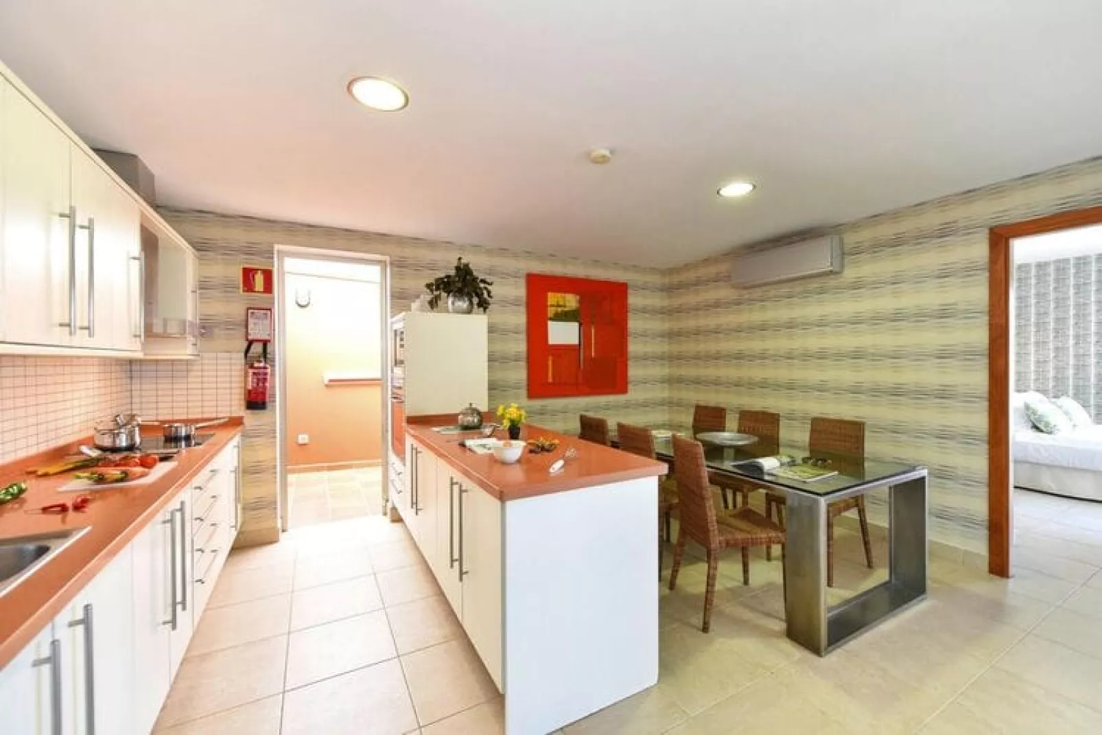 Par 4 Villa 21-Kitchen