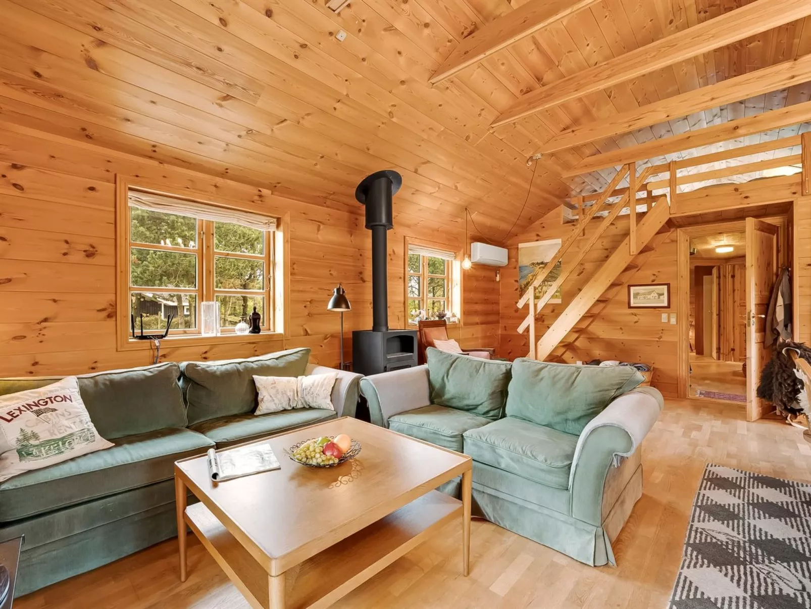"Aleth" - 2.5km from the sea-Inside