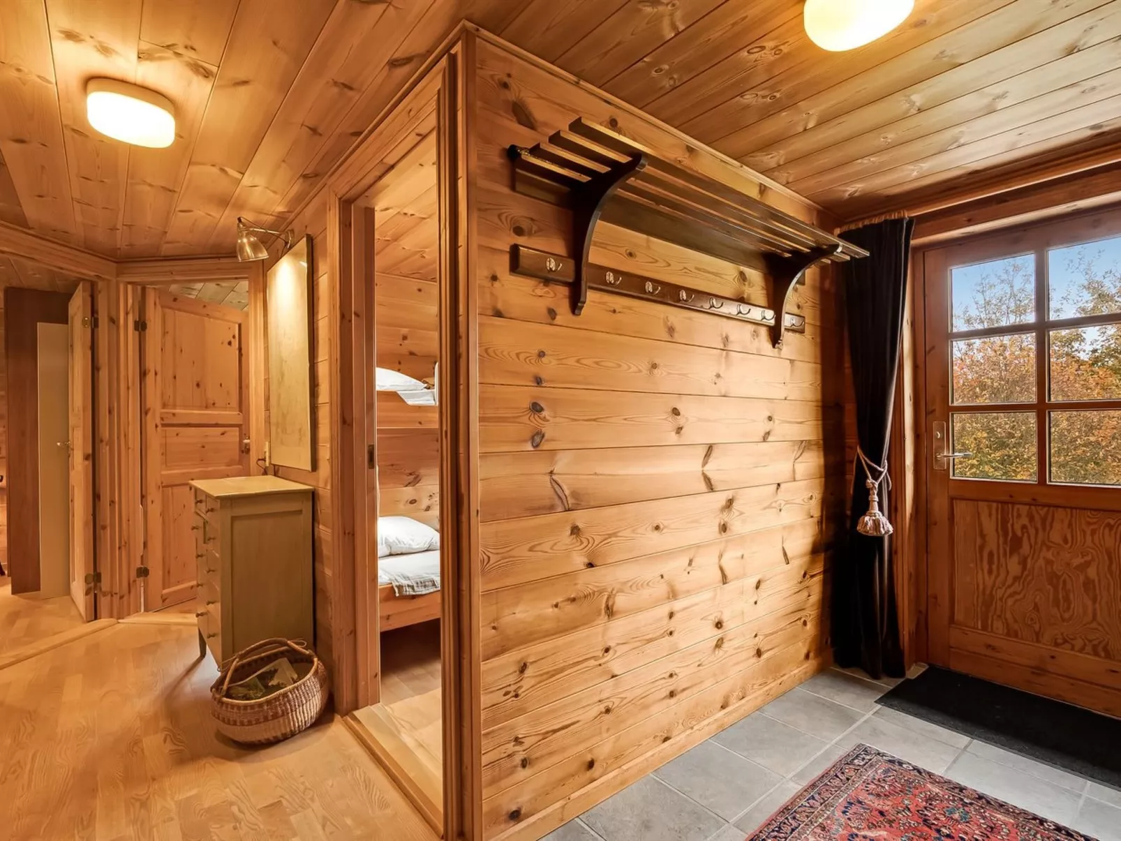 "Aleth" - 2.5km from the sea-Inside