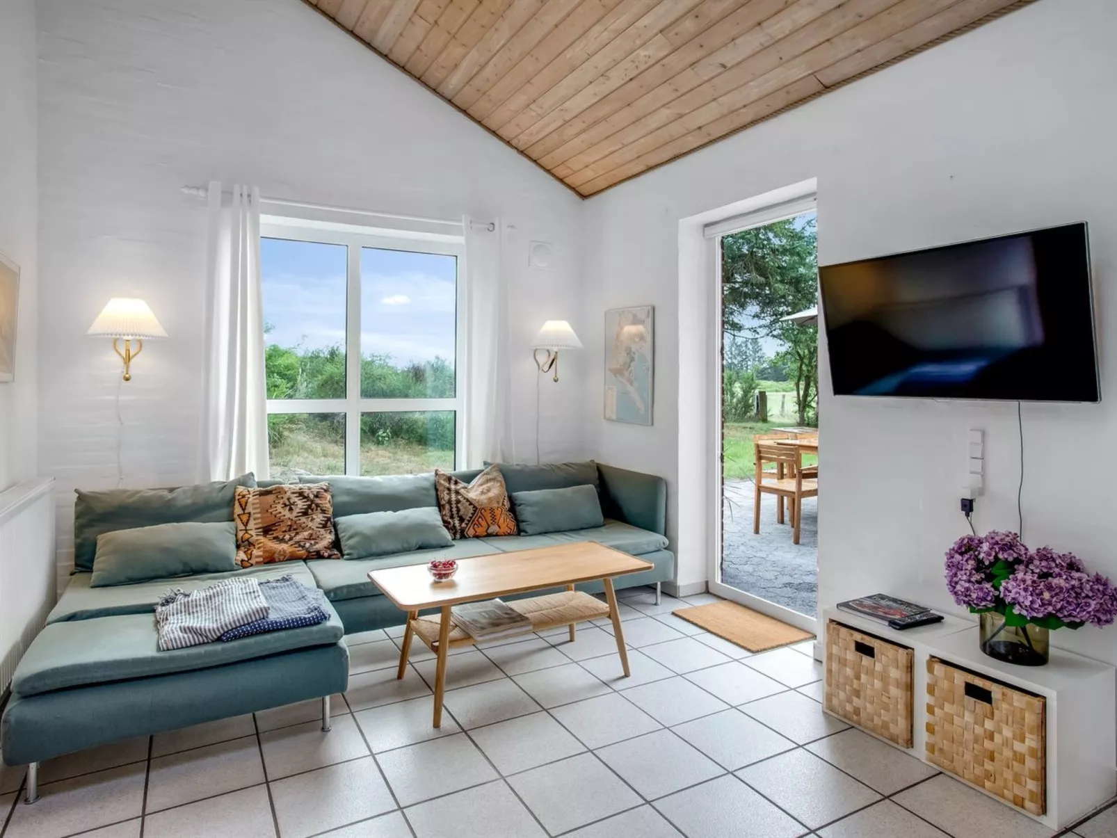 "Anniesette" - 1.5km from the sea-Draußen