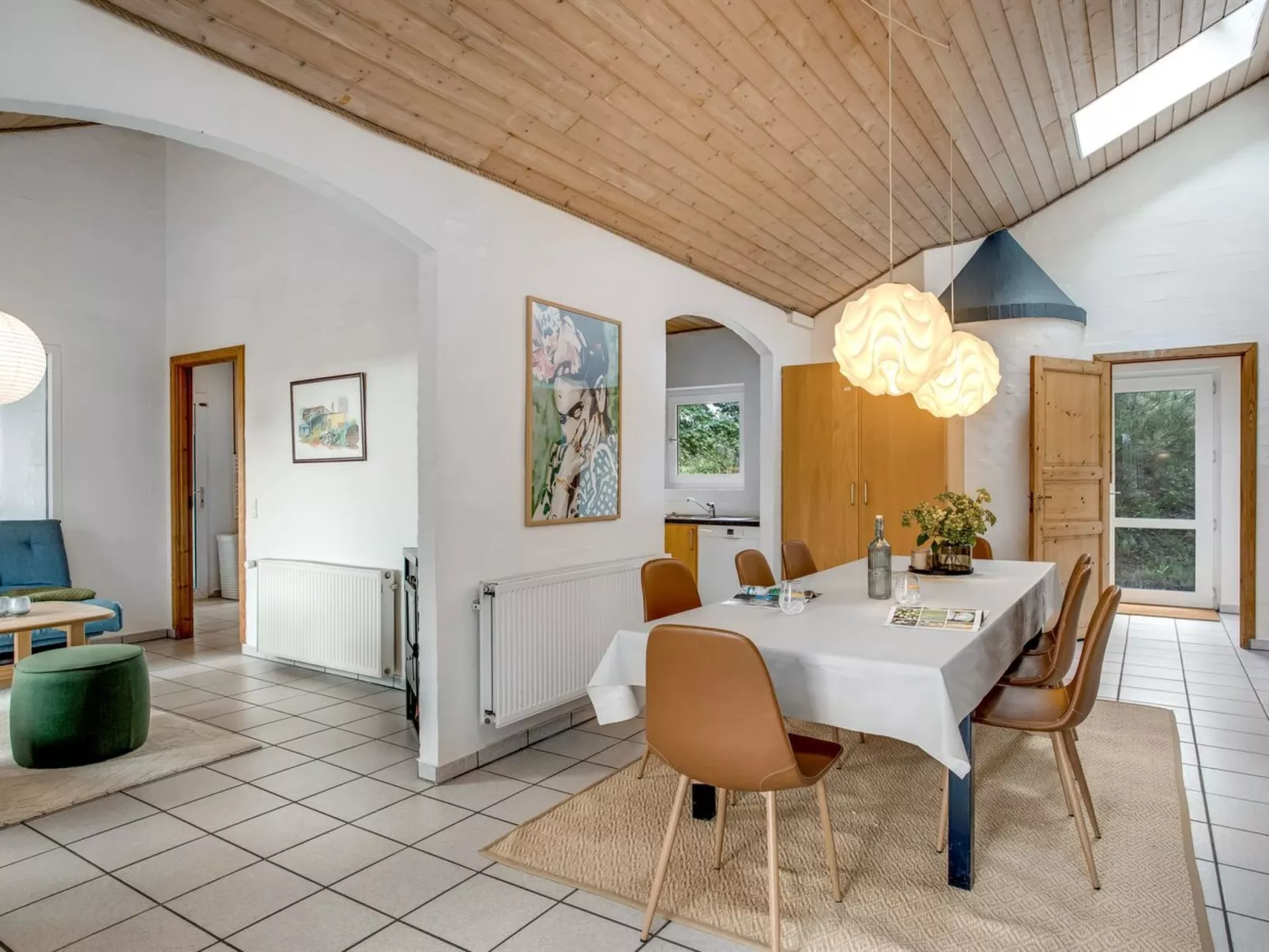 "Anniesette" - 1.5km from the sea-Drinnen