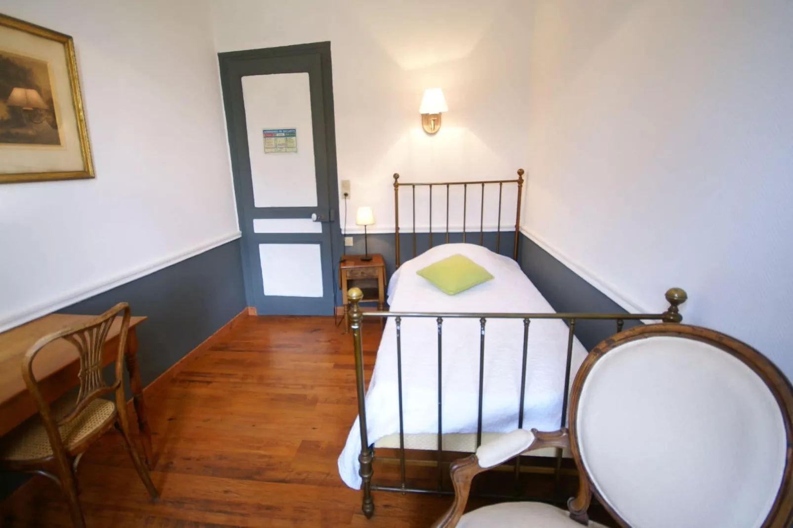 Château 19 personnes-Bedroom