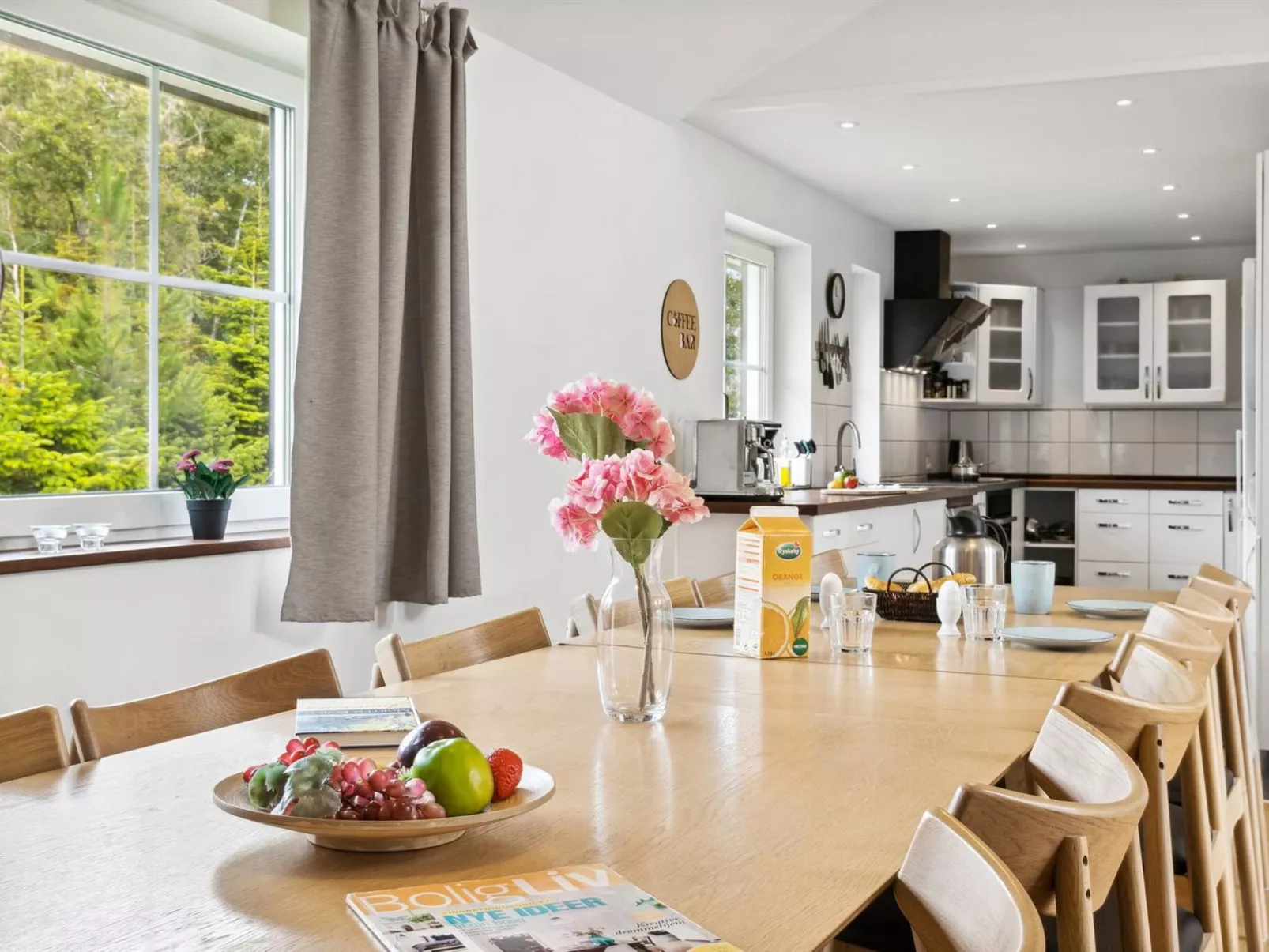 "Ronia" - 900m from the sea-Inside