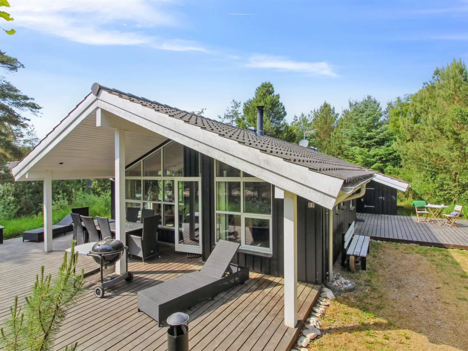 "Arlett" - 950m from the sea-Outside