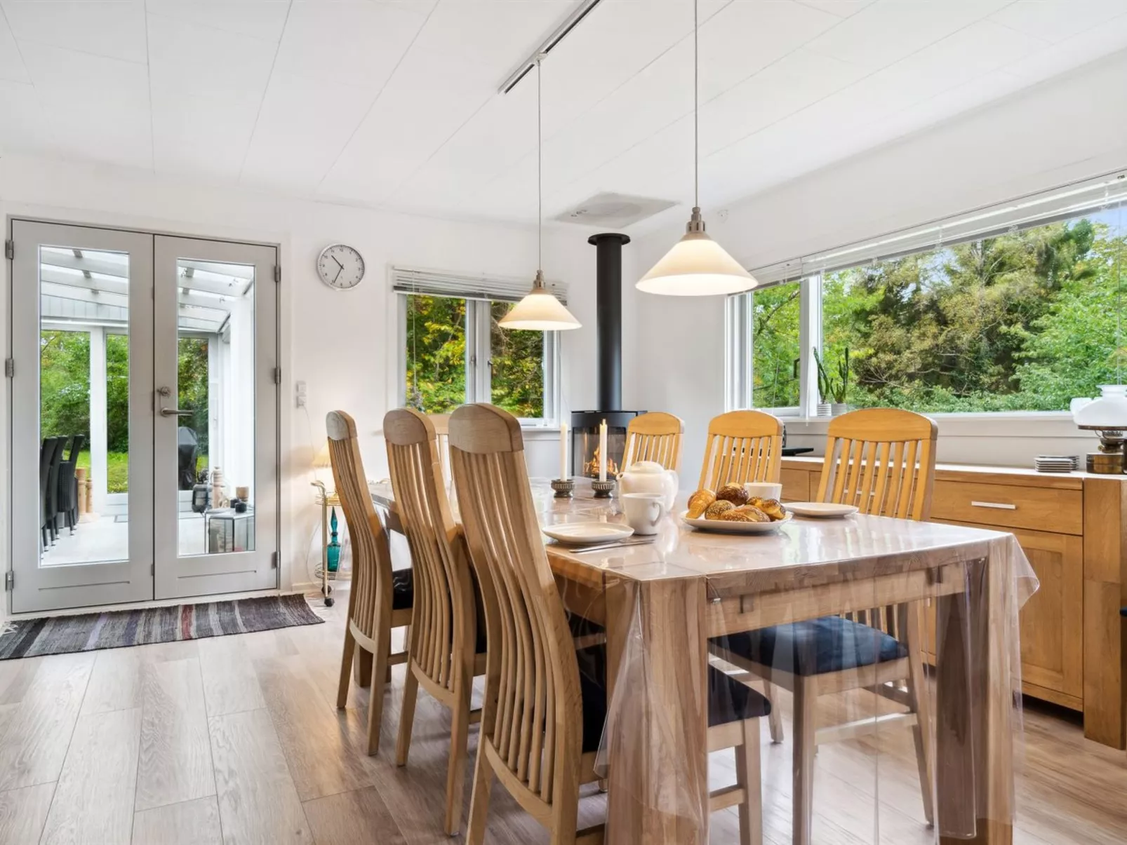 "Kirsi" - 200m from the sea-Drinnen