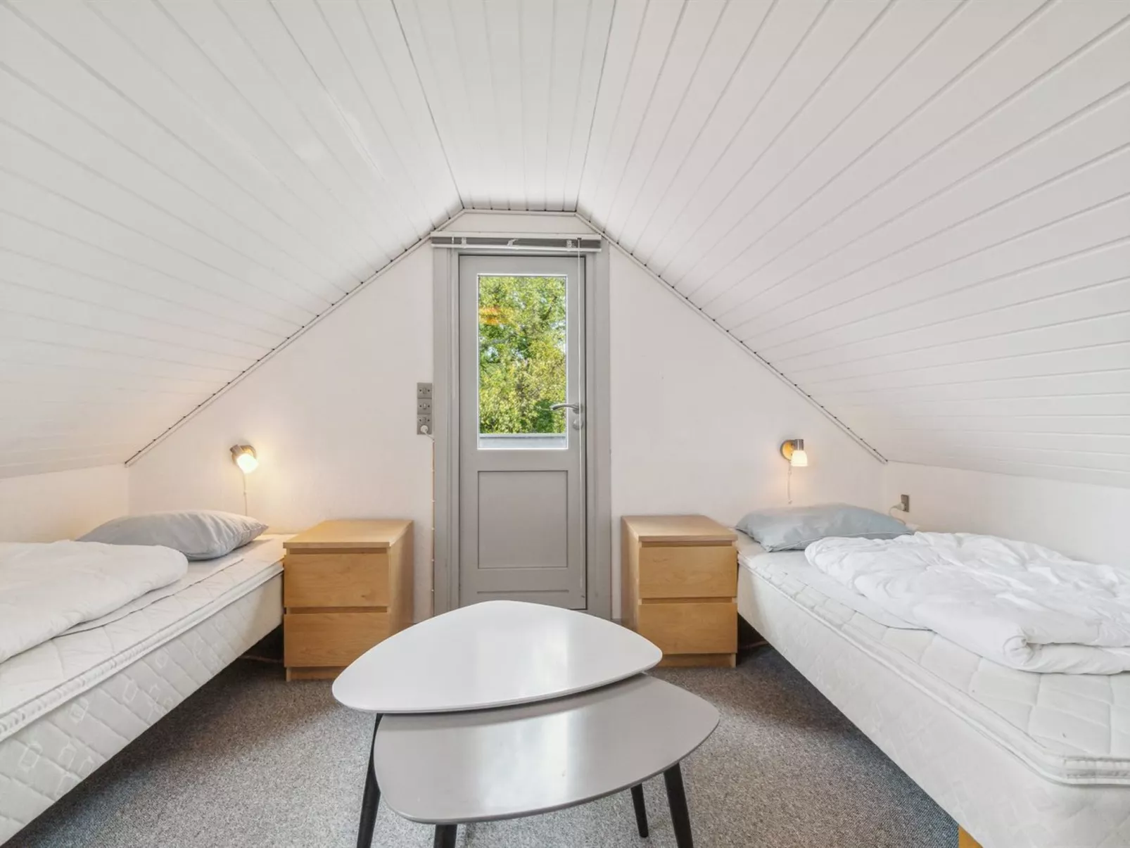 "Kirsi" - 200m from the sea-Drinnen