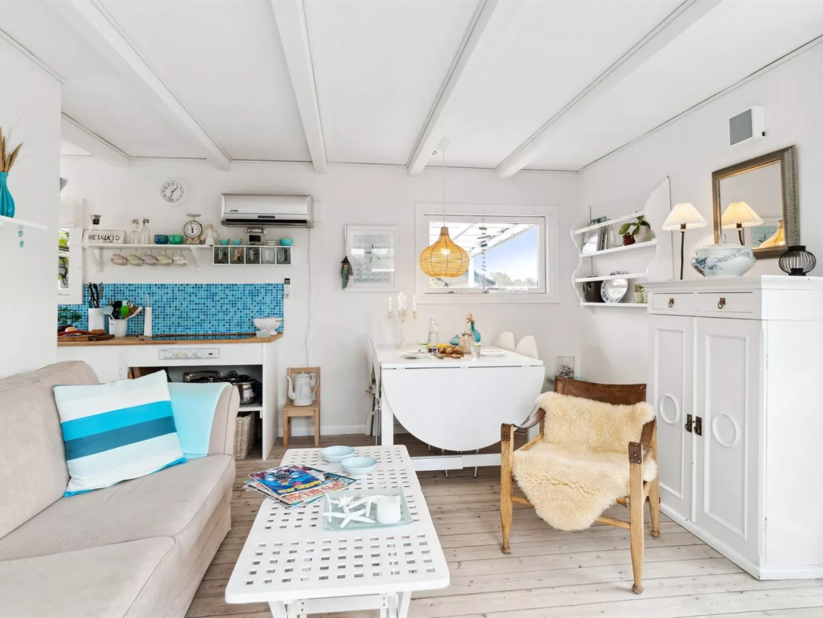 "Raili" - 200m from the sea-Inside