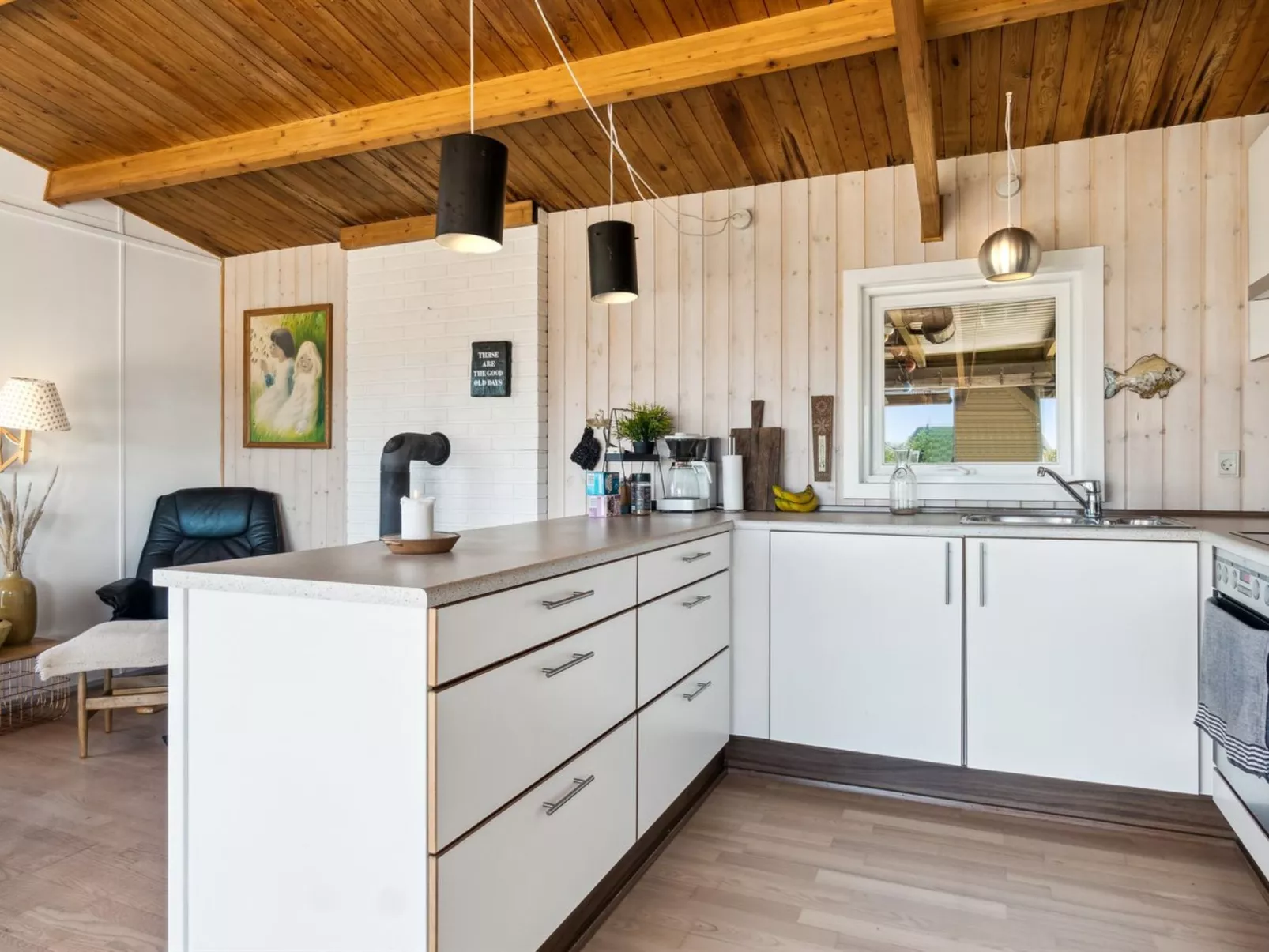 "Satu" - 500m from the sea-Drinnen