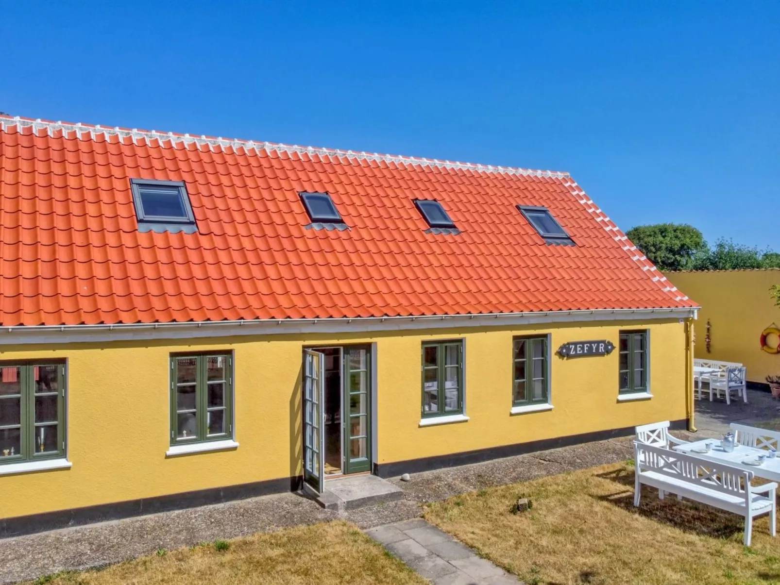"Svenger" - 350m from the sea-Outside