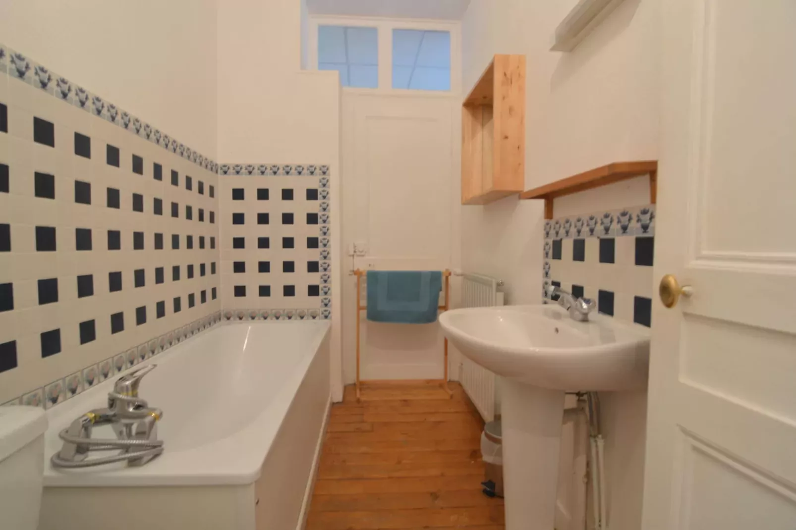 Château 19 personnes-Bathroom