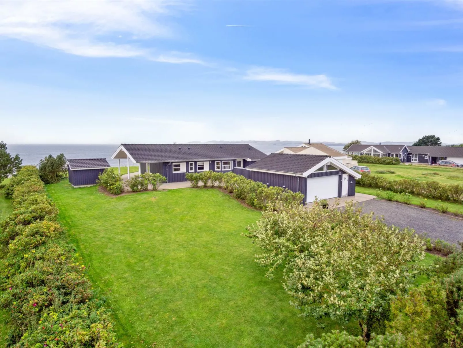 "Enwald" - 275m from the sea