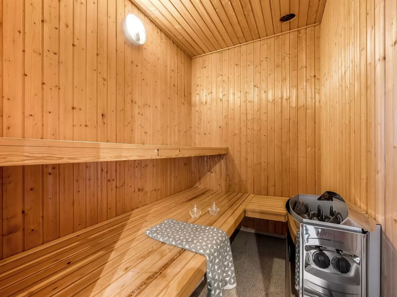 "Emmik" - 600m from the sea-Inside