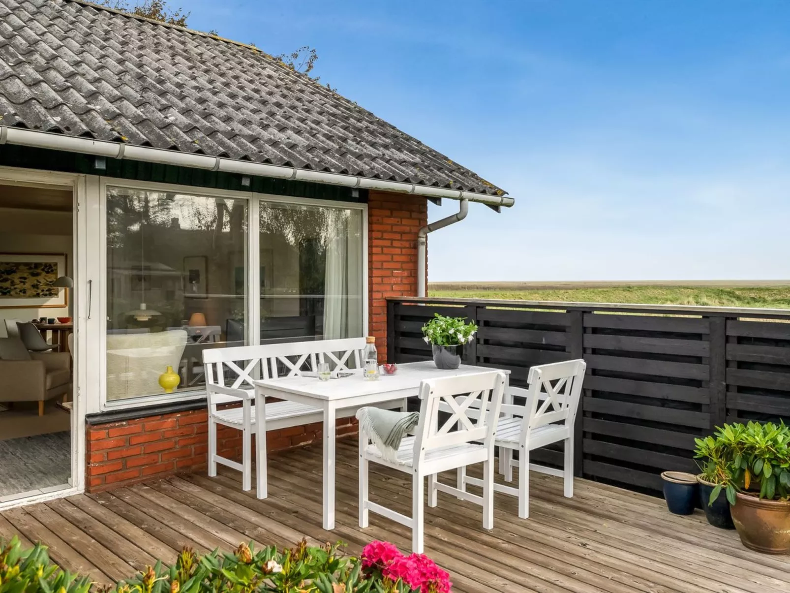 "Emmik" - 600m from the sea-Outside