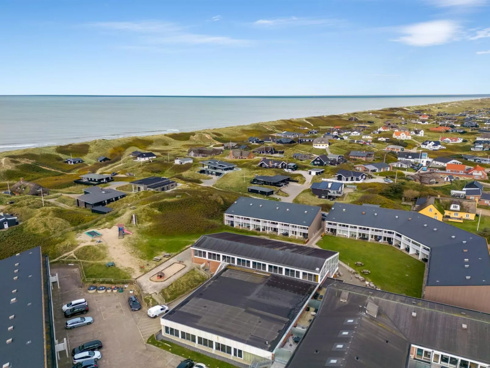 "Ellyn" - 250m from the sea-Outside