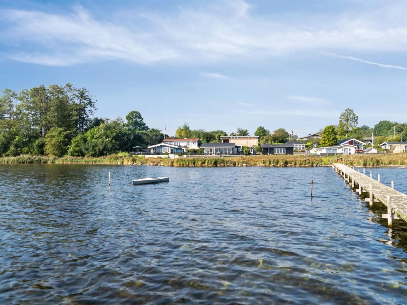 "Gyrth" - 20m to the inlet-Outside