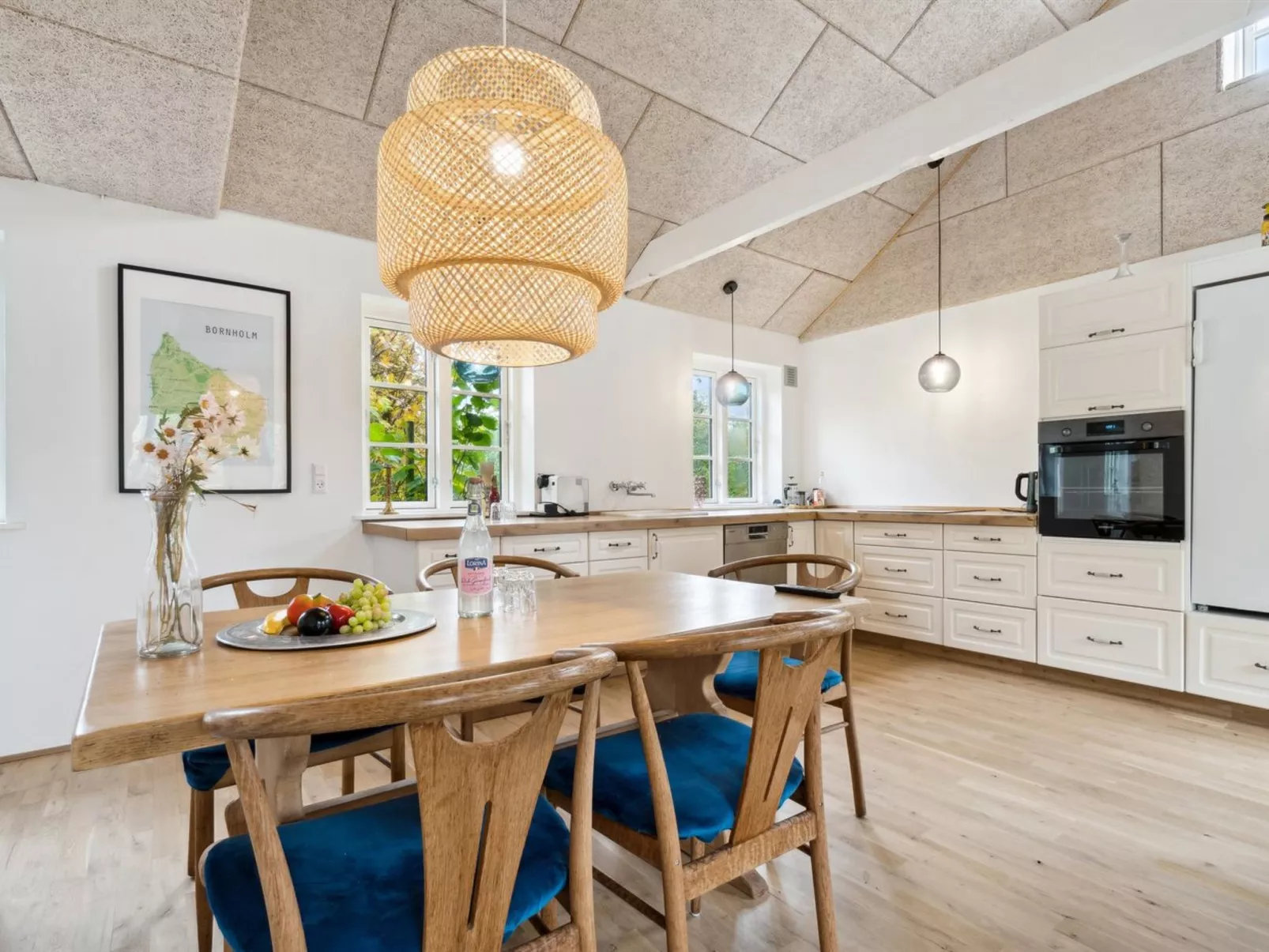 "Edele" - 3.8km from the sea-Drinnen