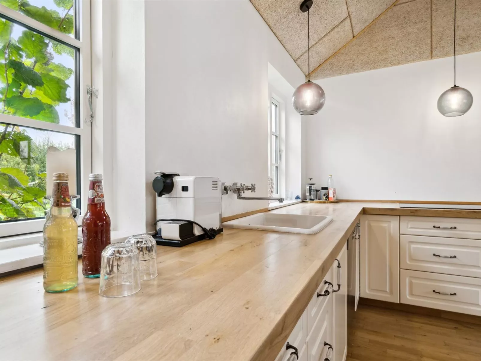 "Edele" - 3.8km from the sea-Drinnen