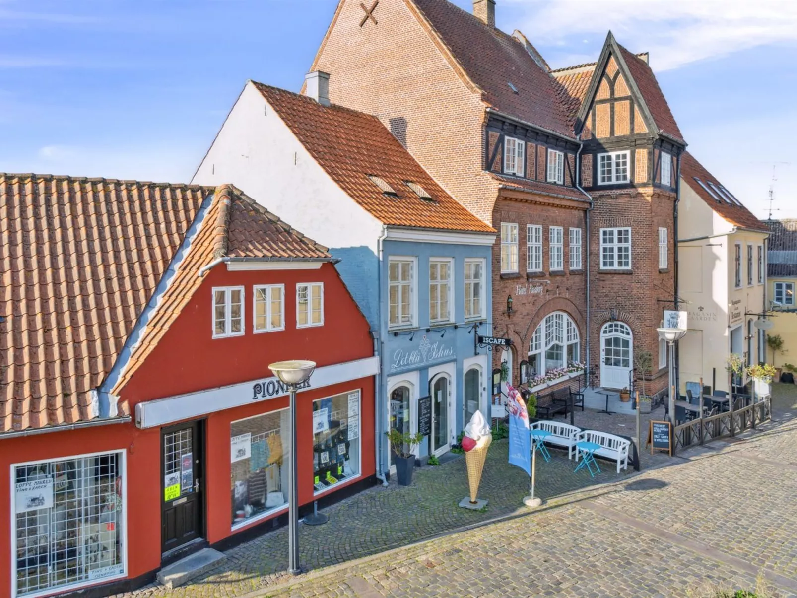 "Blakke" - 200m from the sea-Outside