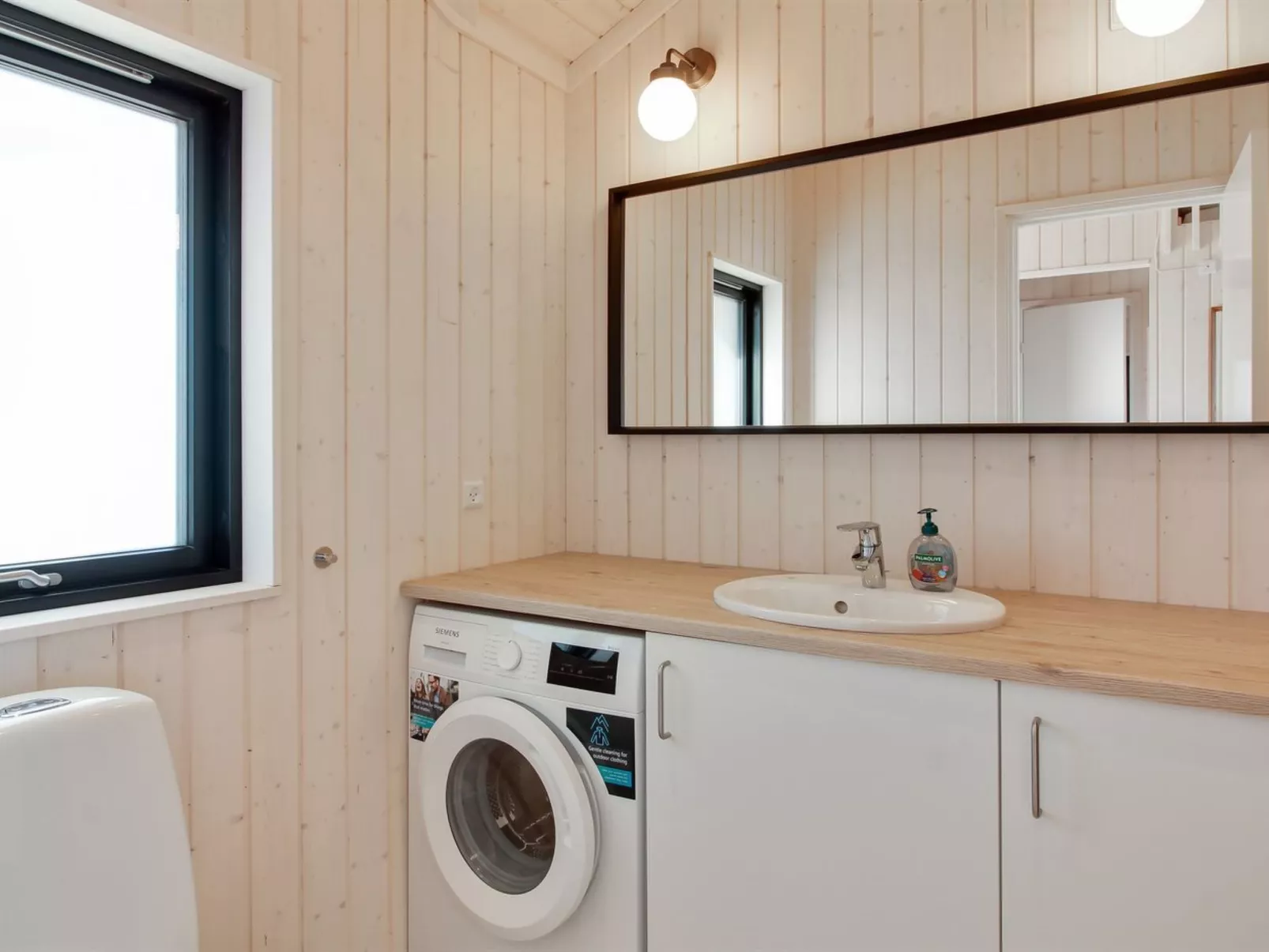 "Auno" - 140m from the sea-Inside
