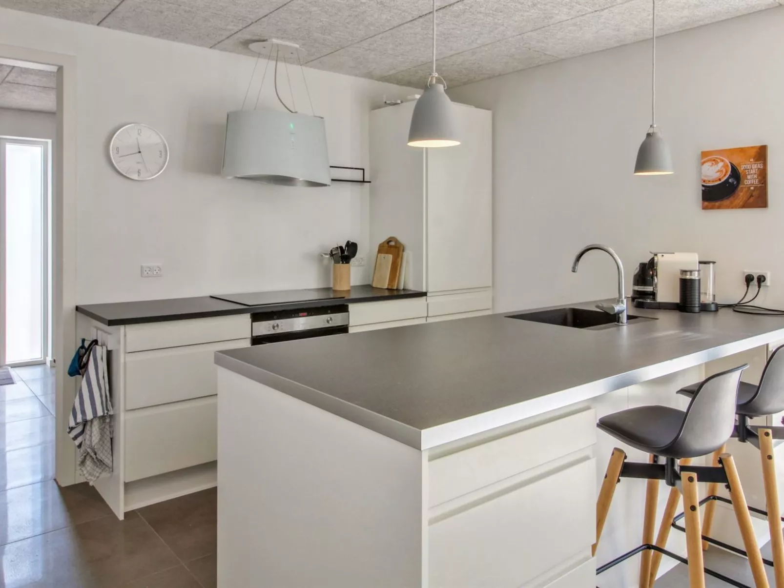 "Razmo" - 2.5km from the sea-Inside