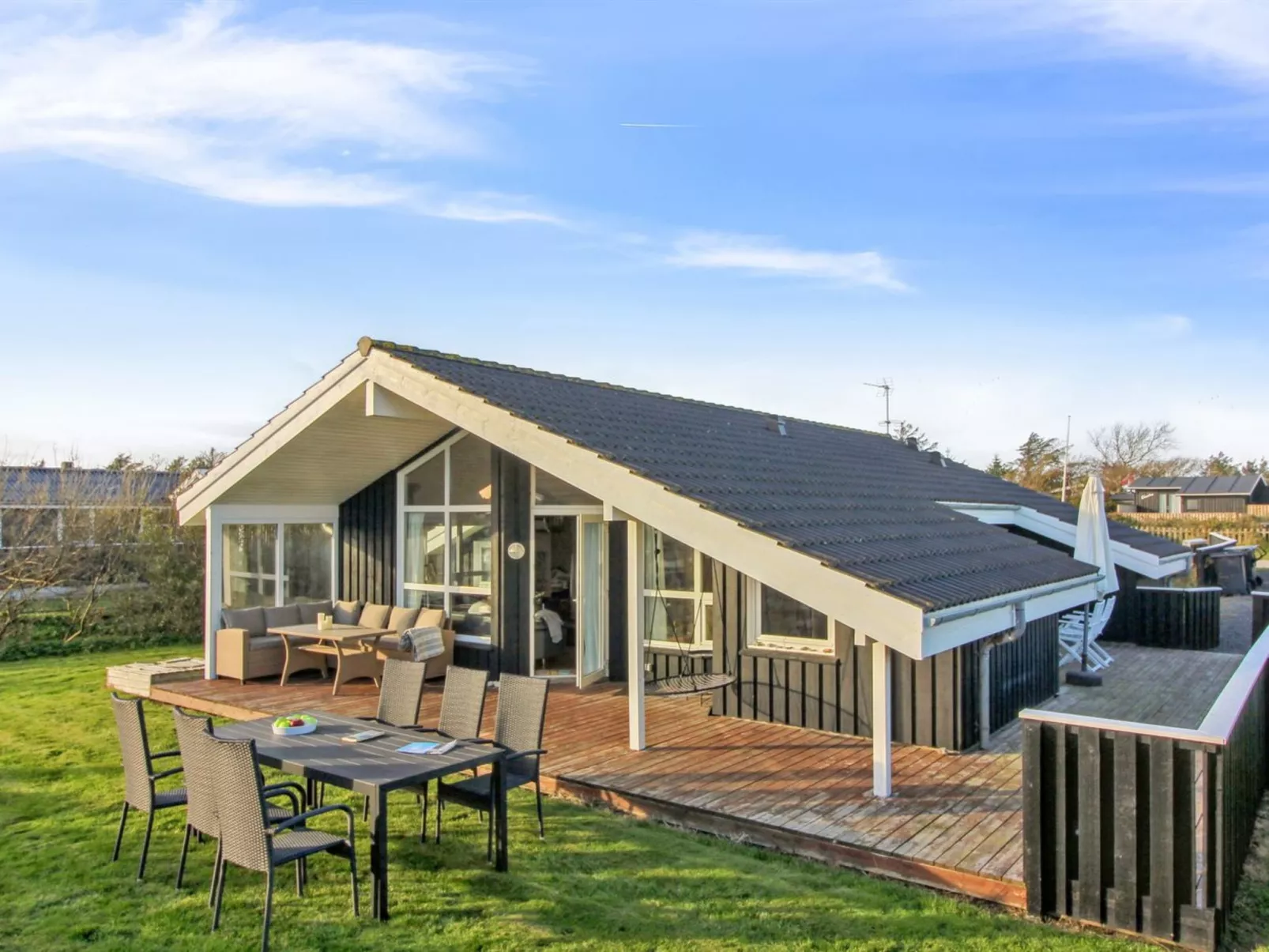 "Freda" - 400m from the sea-Outside