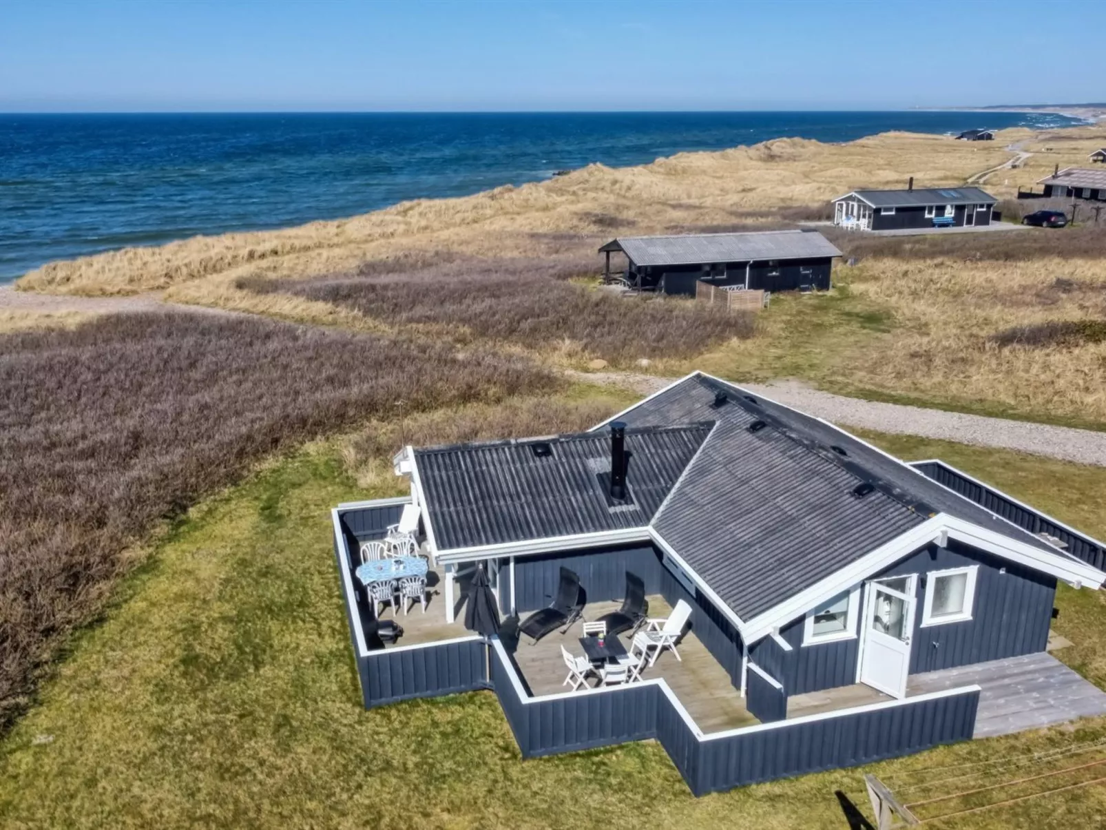 "Minka" - 58m from the sea-Outside