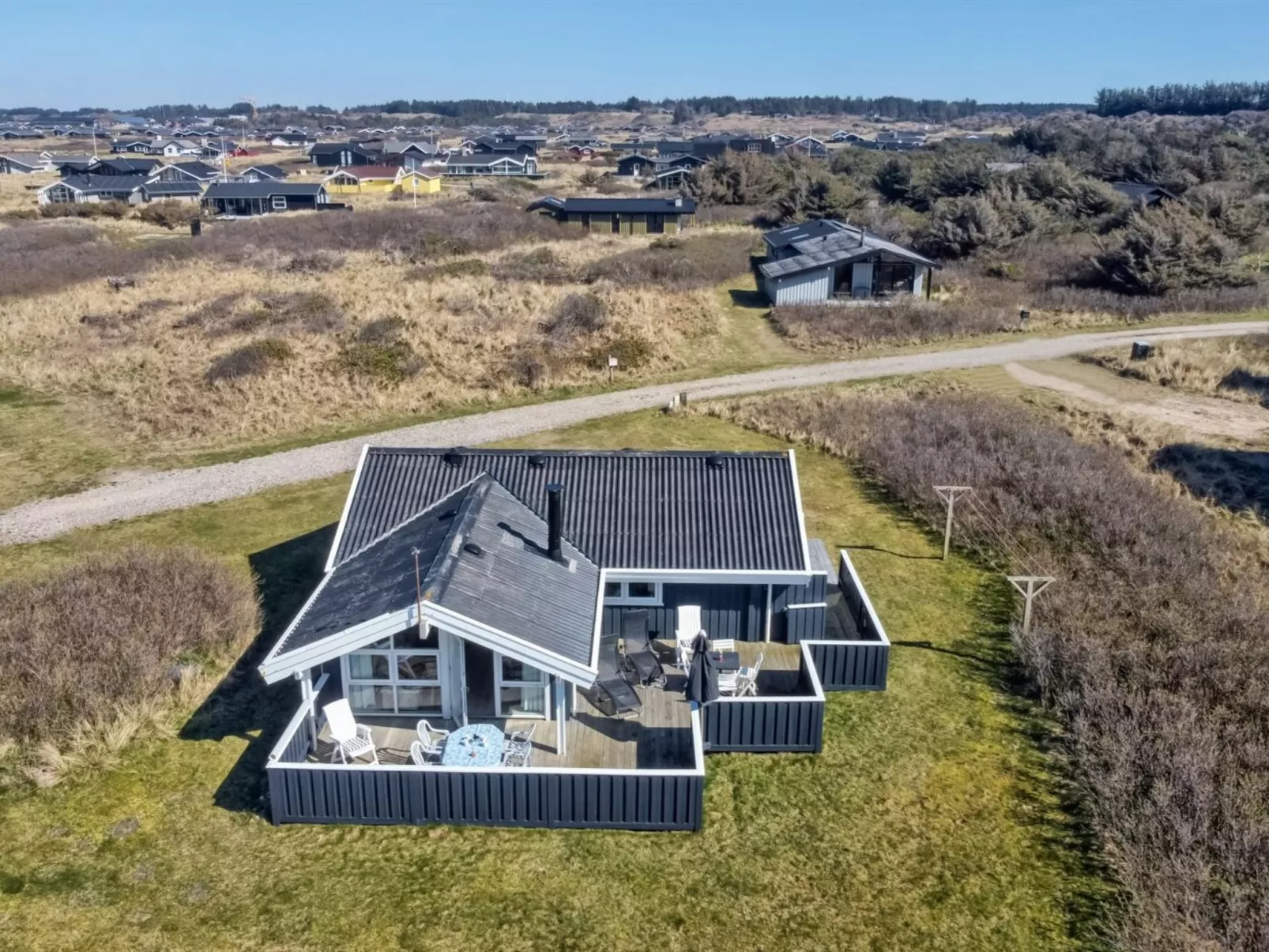 "Minka" - 58m from the sea-Outside