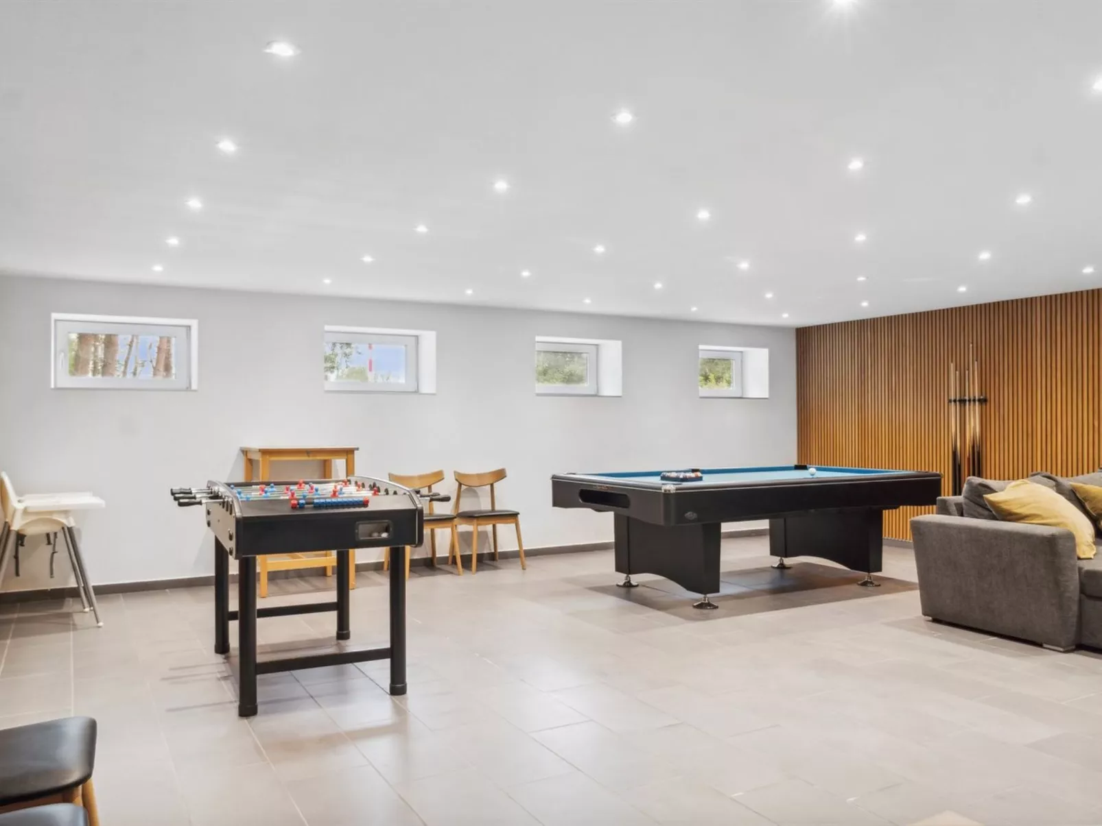 "Bjarka" - 700m from the sea-Inside
