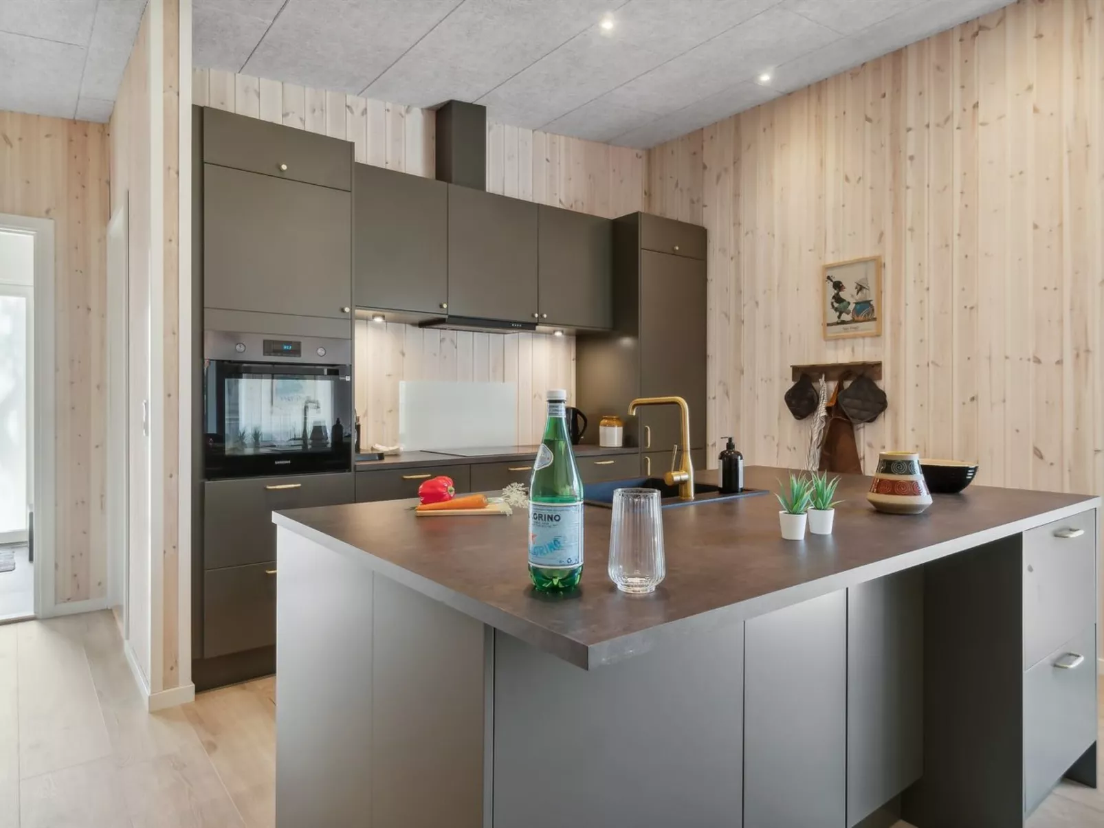 "Filip" - 1.2km from the sea-Inside