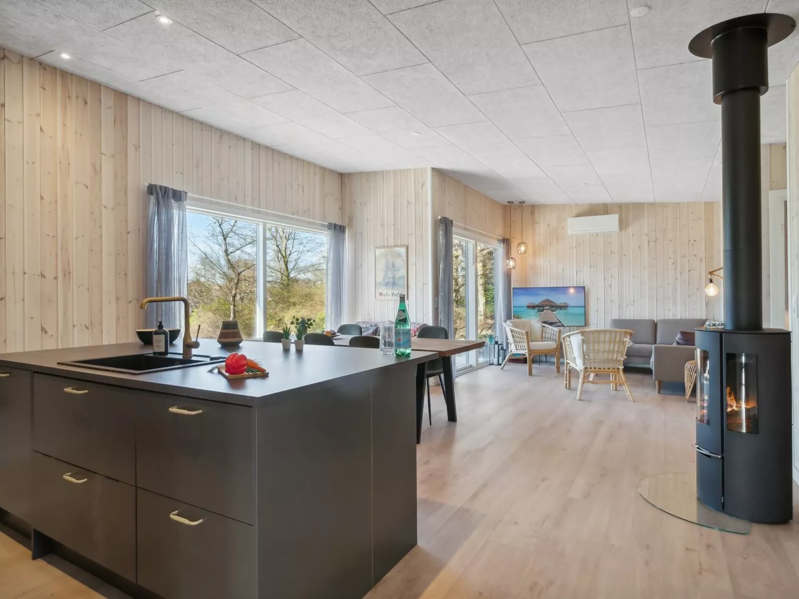 "Filip" - 1.2km from the sea-Inside