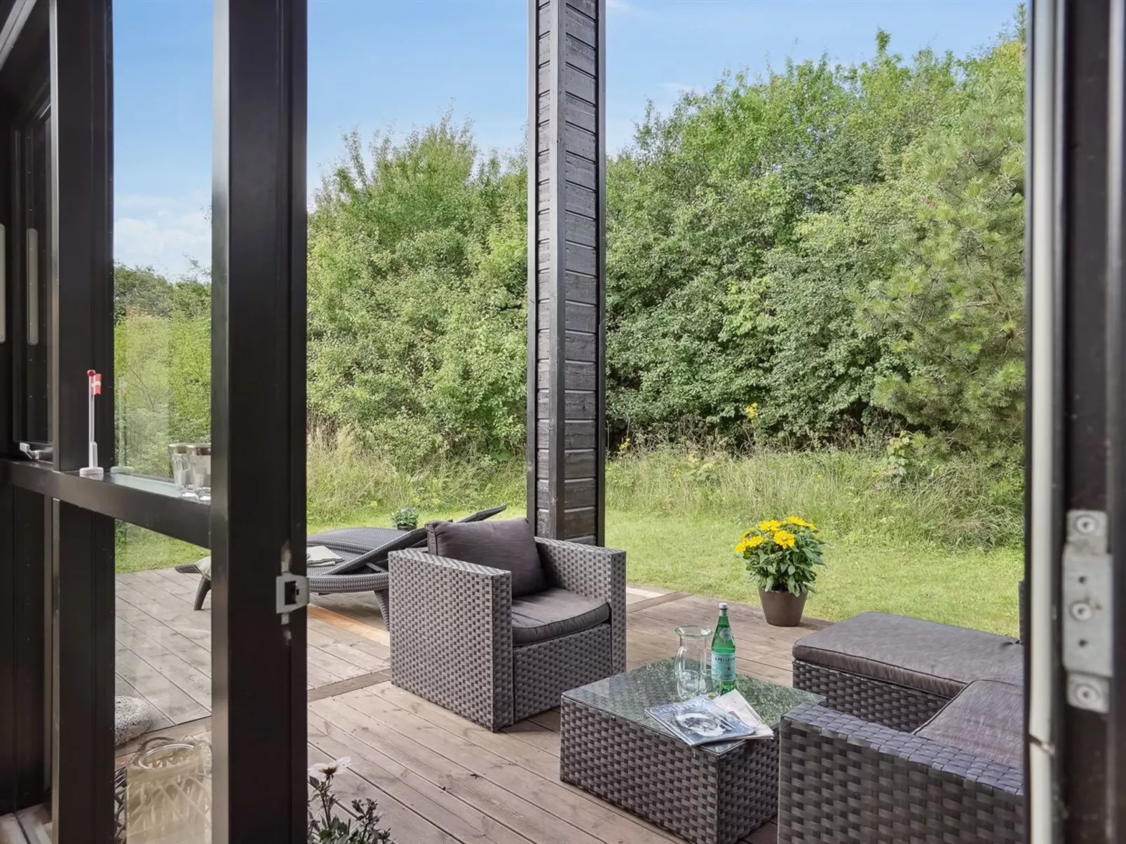 "Herdie" - 900m from the sea-Outside