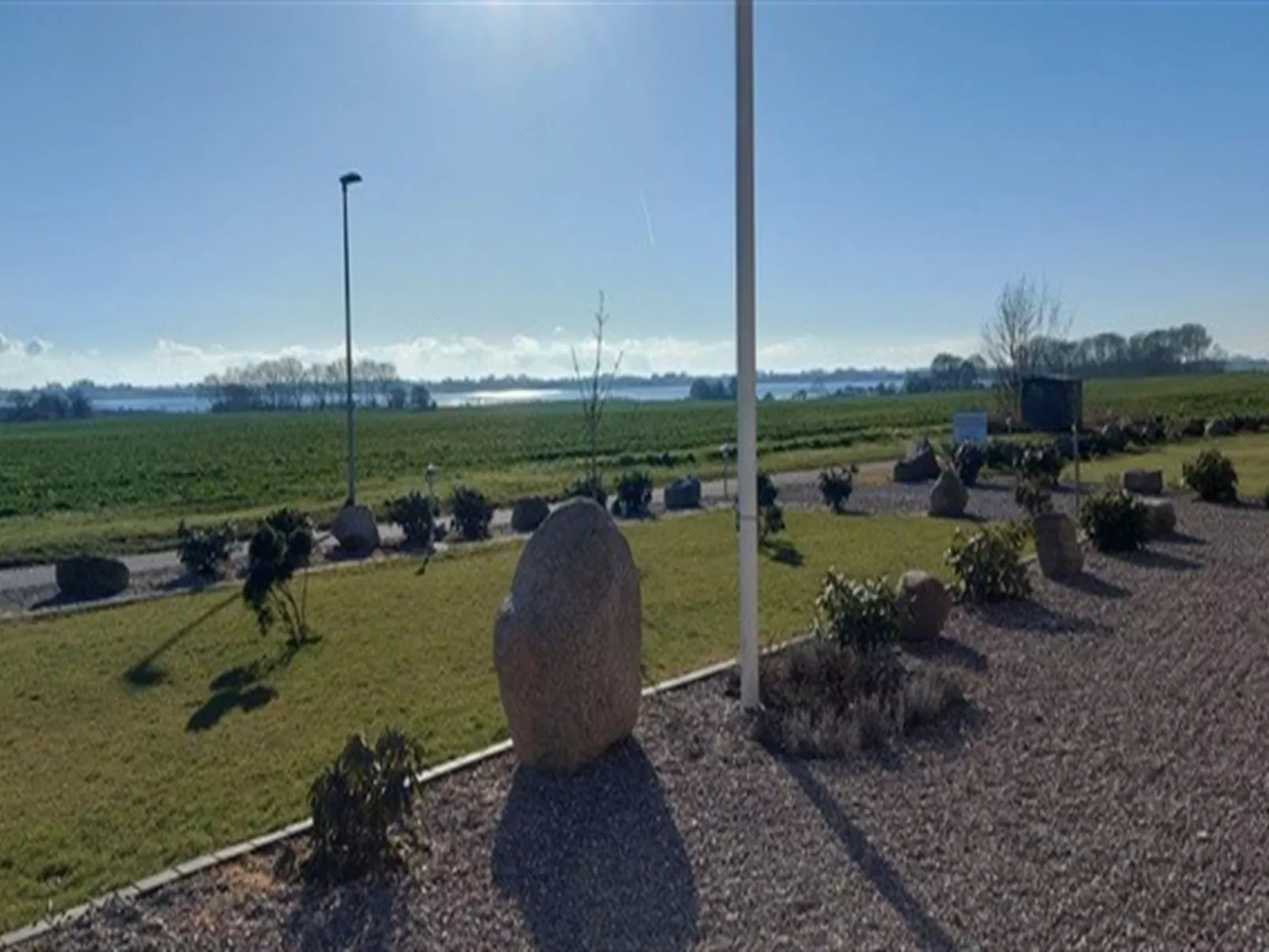 "Ehm" - 1km from the sea-Outside